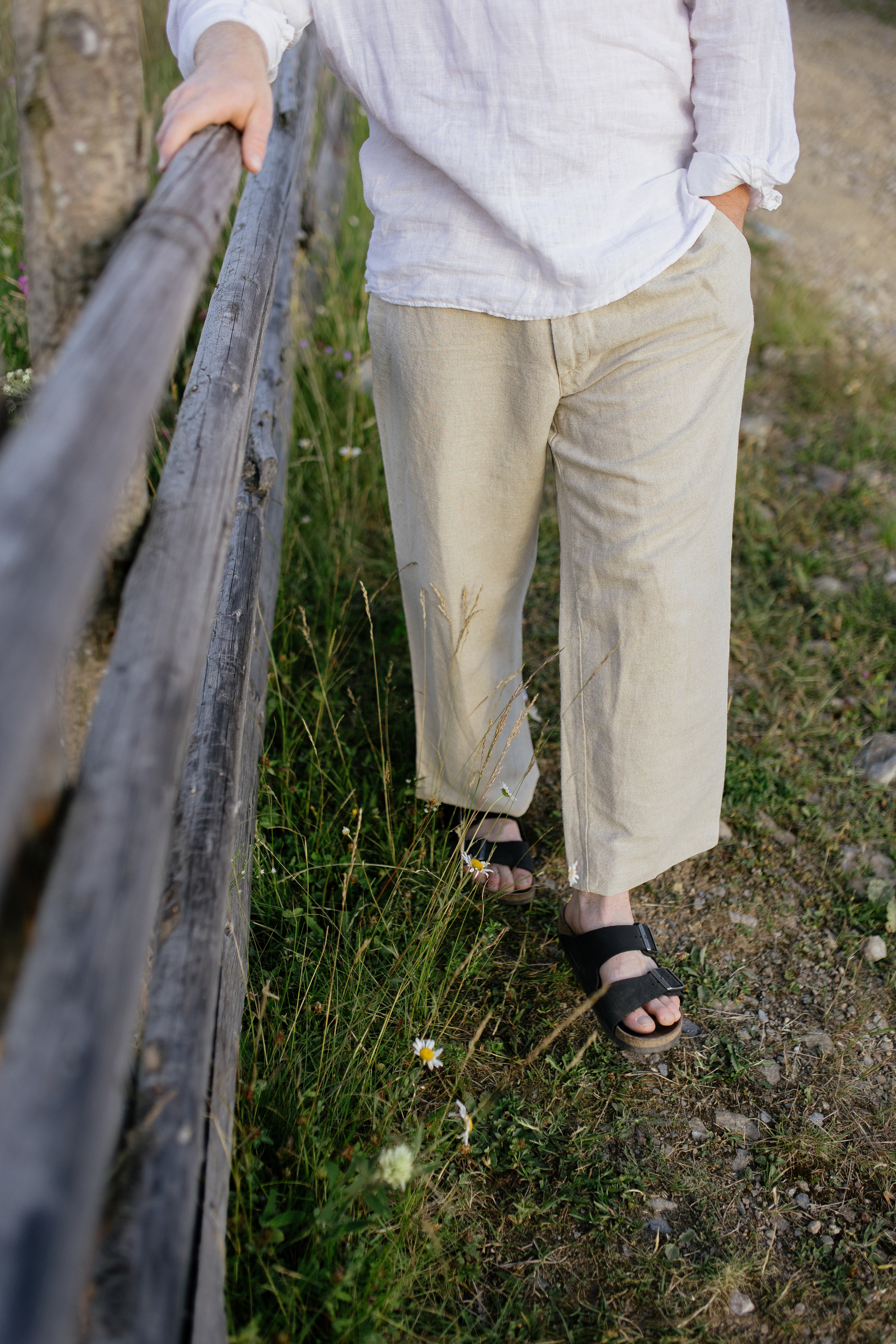 Airy couple session up in the mountains. Italy wedding photographer. Wedding photographer and videographer based in Timisoara, Romania