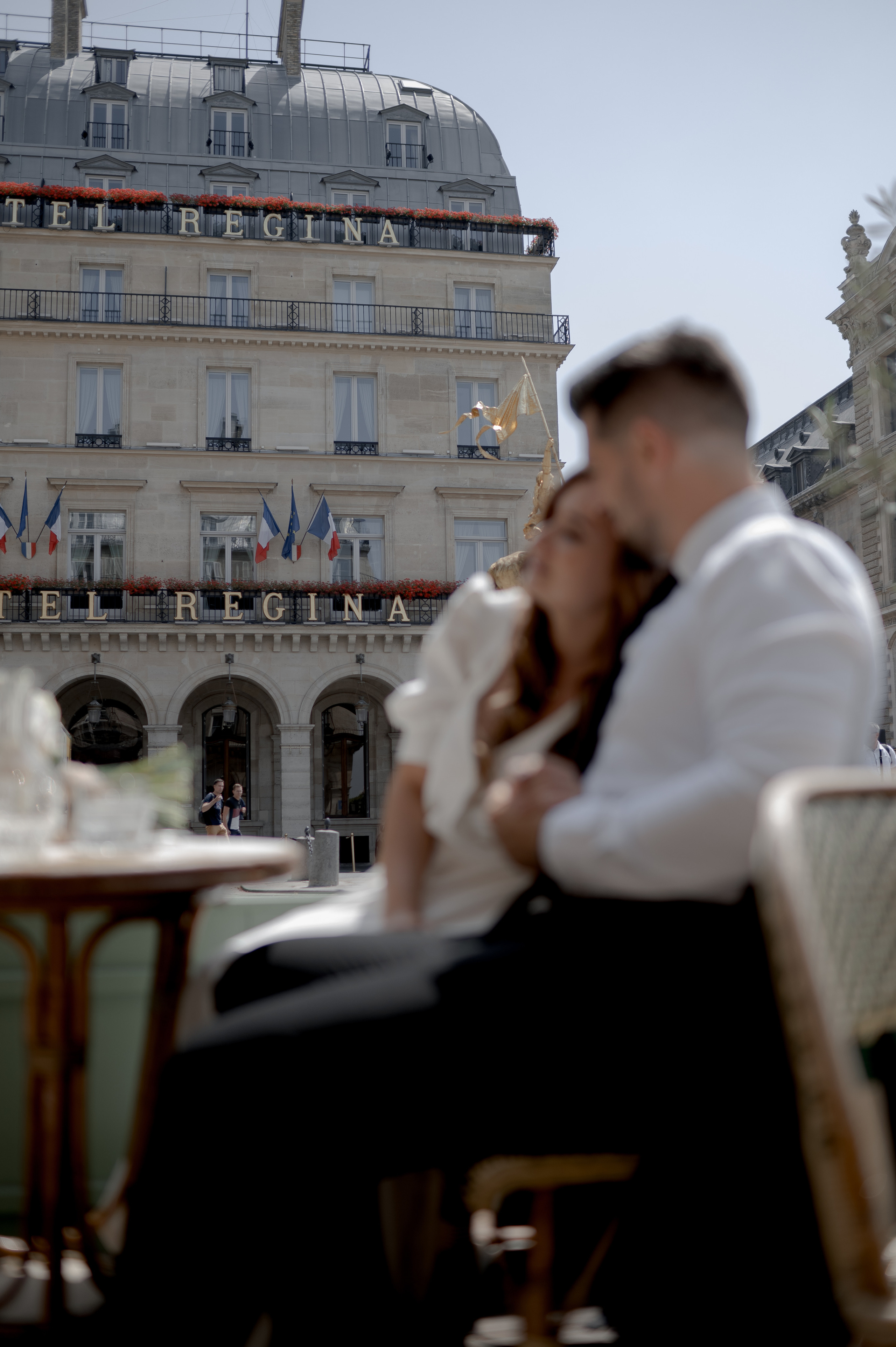 Paris Wedding on The Seine. Wedding photographer and videographer based in Timisoara, Romania