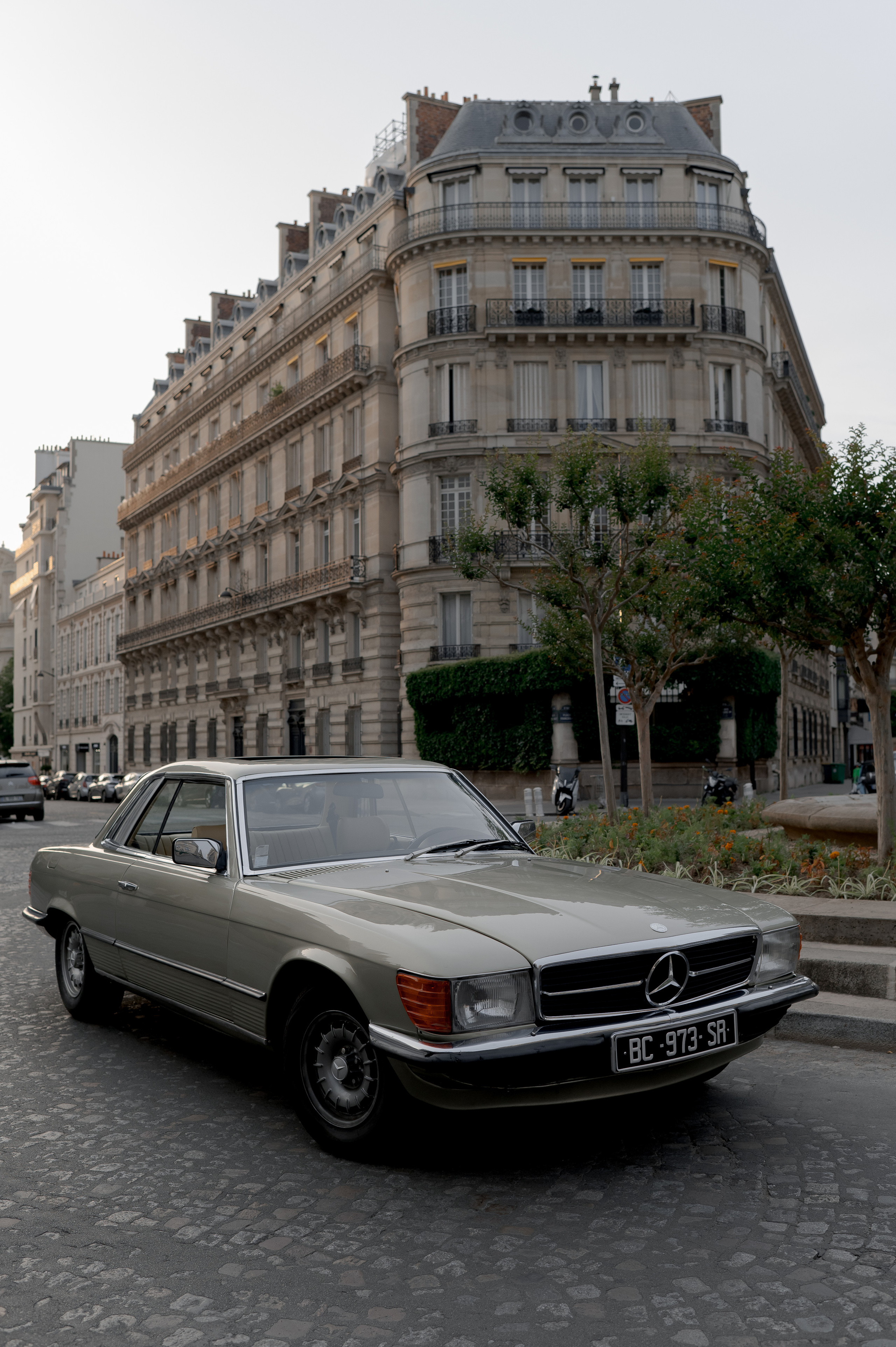 Romantic Wedding on the Seine in Paris photography by Sorin and Patricia wedding destination photography and film