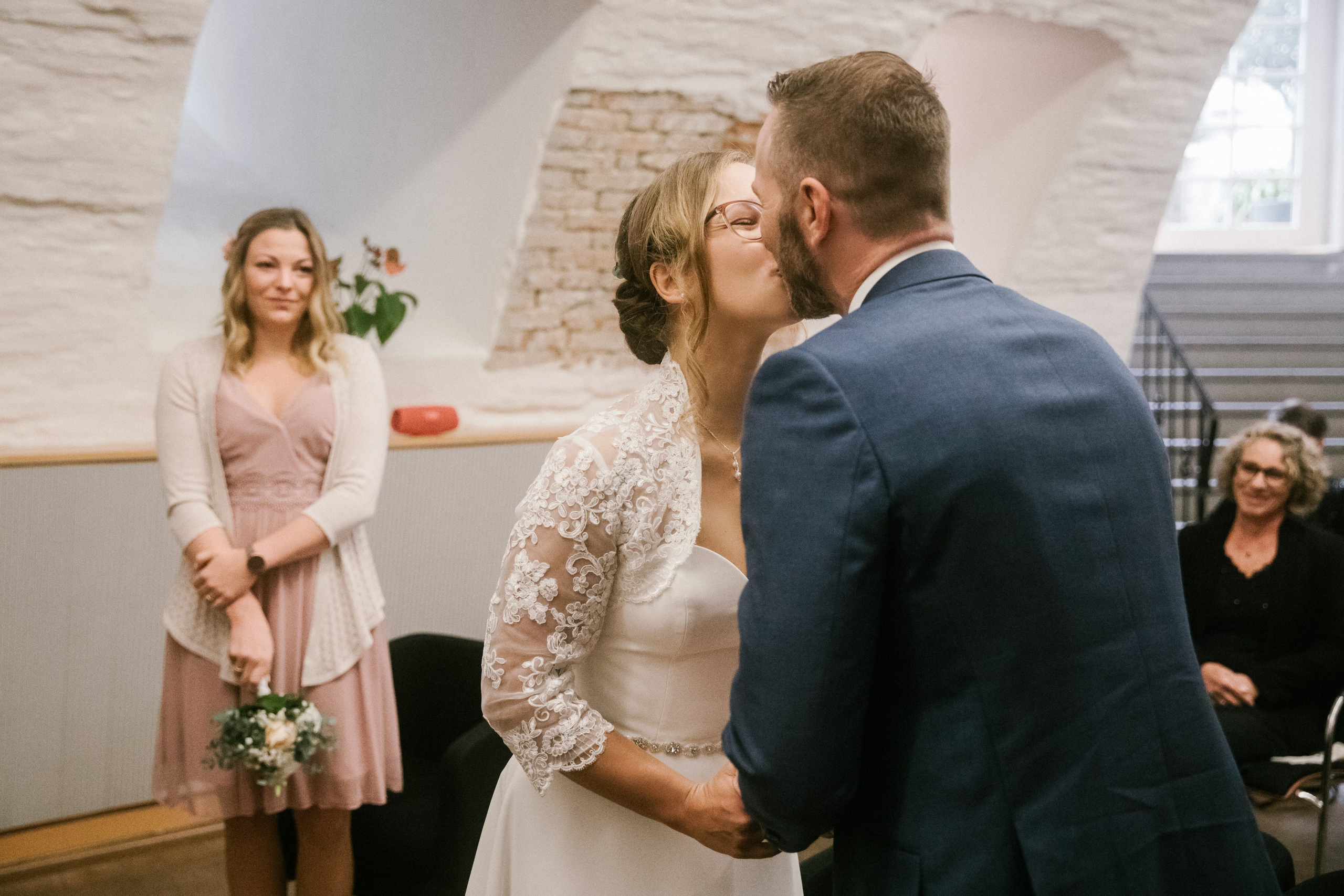 Hochzeitsfotograf Markdorf | Standesamt & Weinberge. Hochzeitsfotograf Bodensee & Allgäu | Liliana Berkut