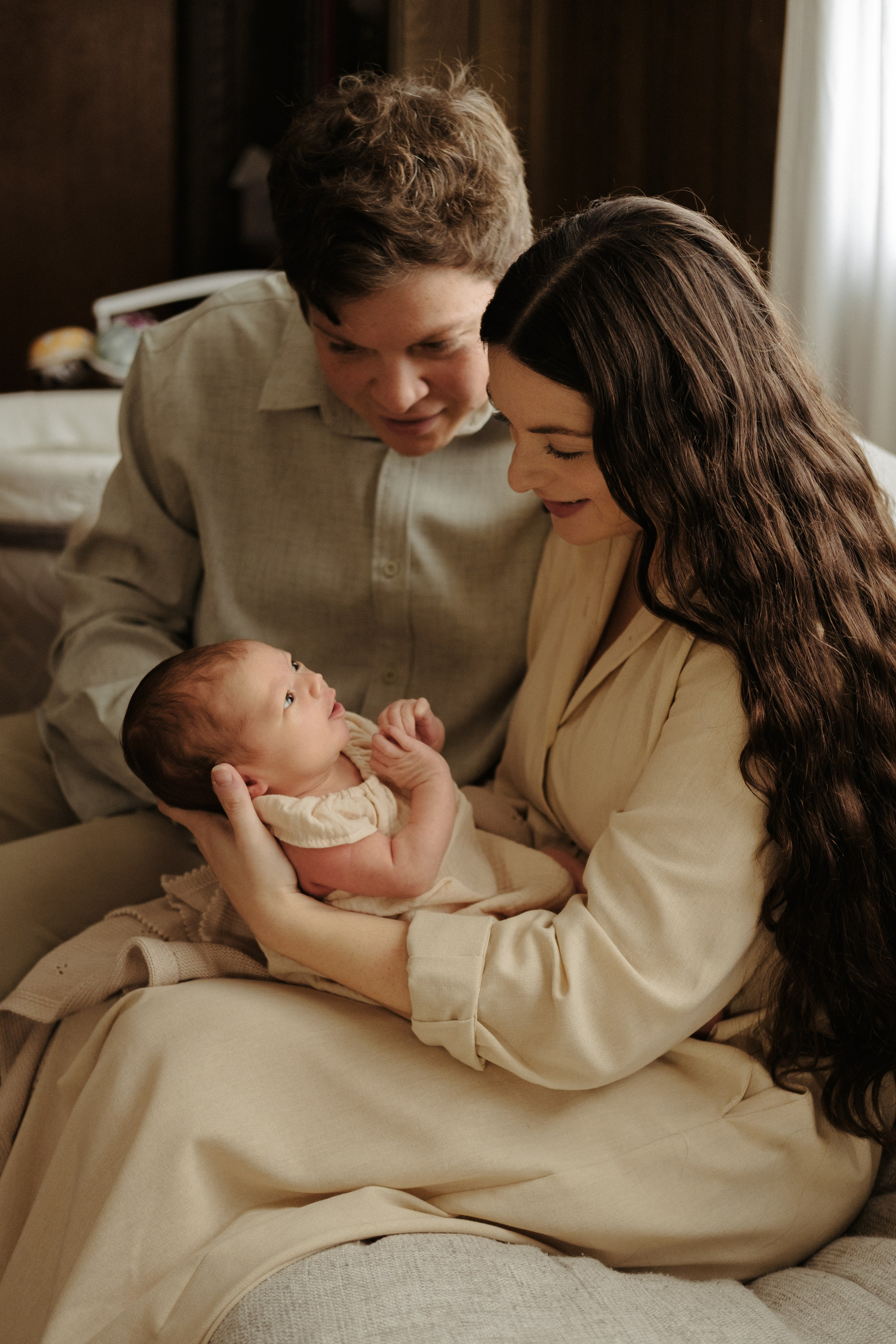 Documentary newborn photo sessions in Richmond, VA