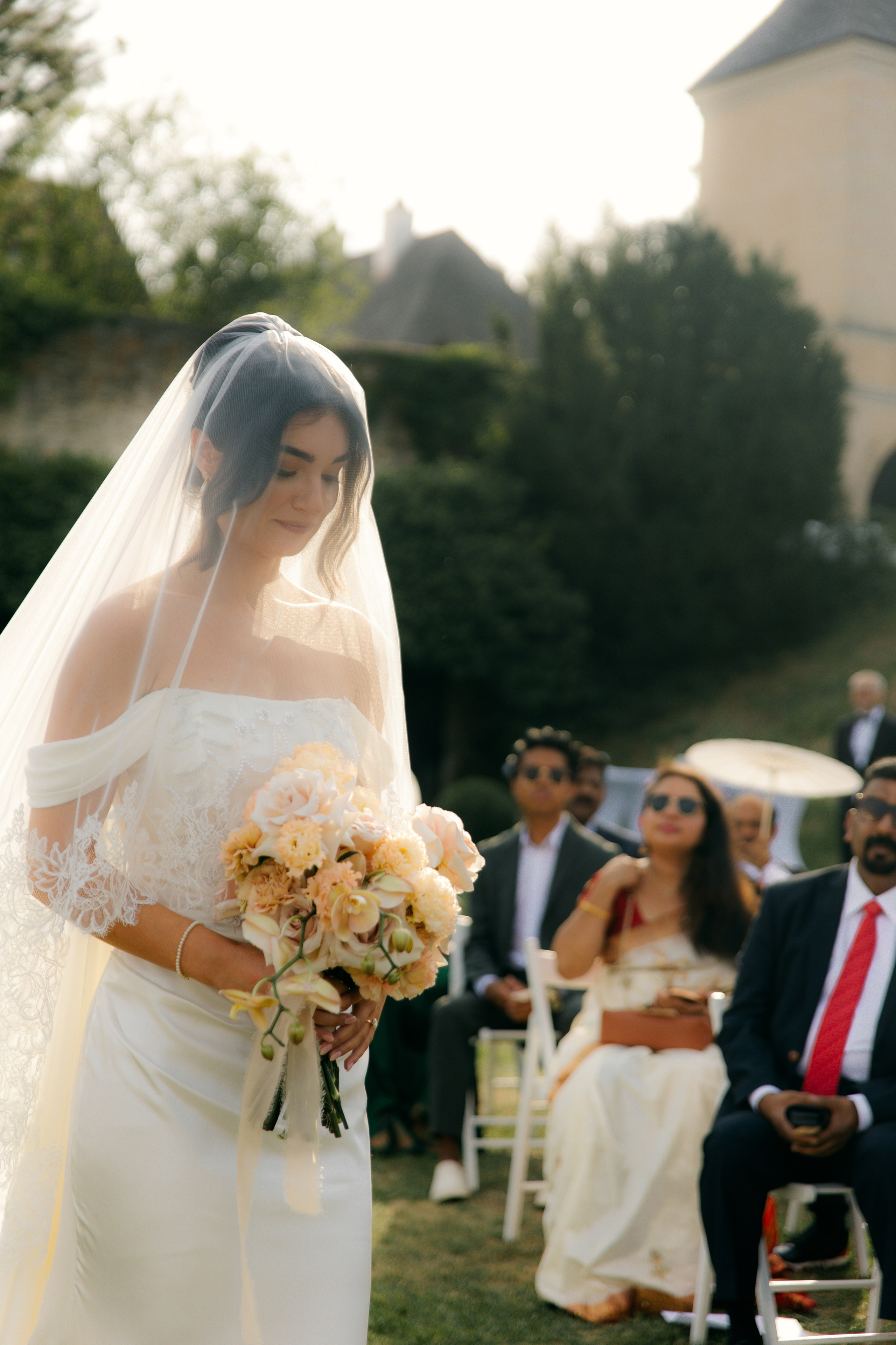 Elegant Castle Wedding in Austria | Alwin & Ruth’s Fairytale Celebration. Wedding photographer and videographer based in Timisoara, Romania