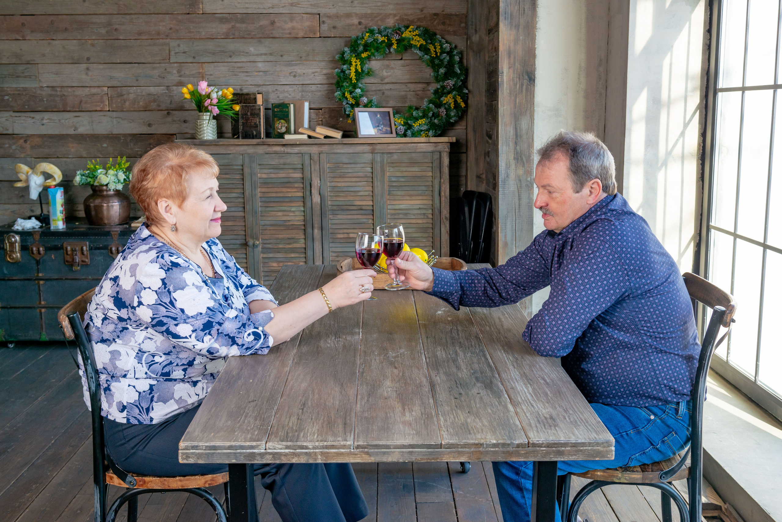 Photosession of a married couple in the studio. FOTÓGRAFO MÉXICO QUINTANA ROO