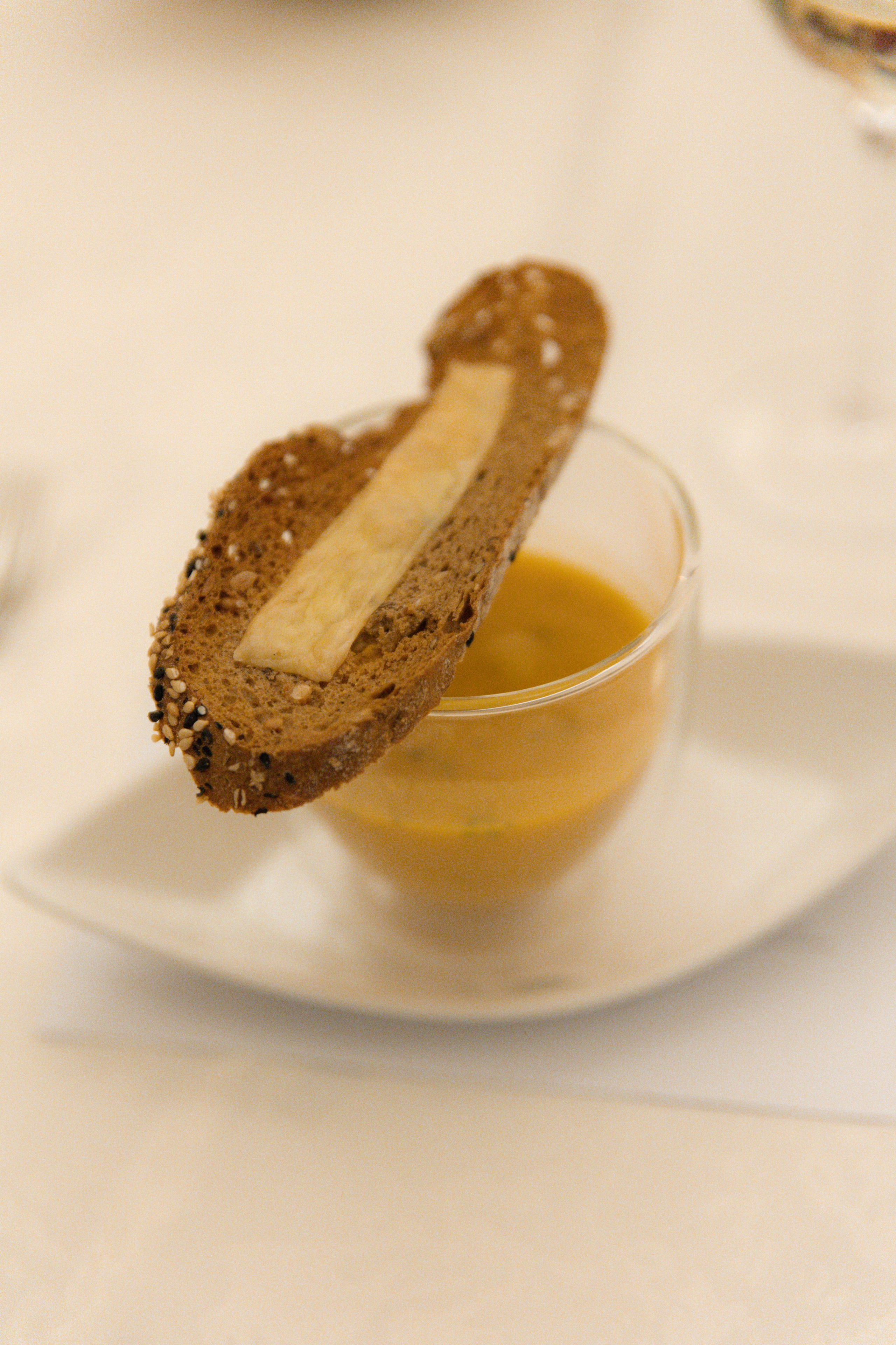 Elegant Castle Wedding in Austria | Alwin & Ruth’s Fairytale Celebration. Wedding photographer and videographer based in Timisoara, Romania