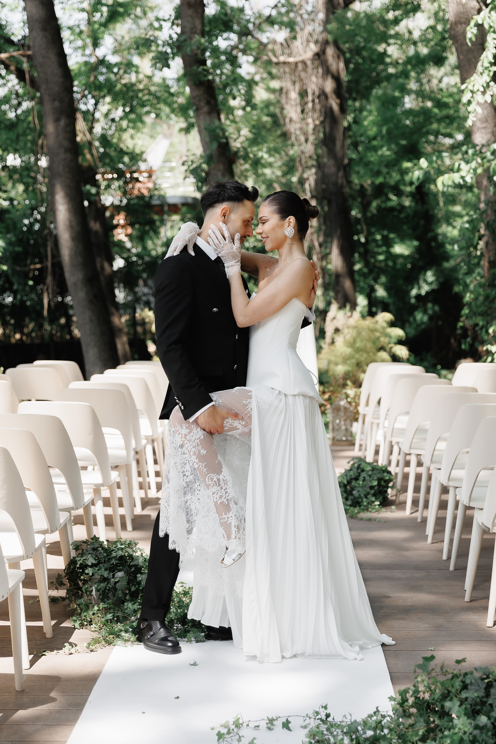 Fotograf nunta Bucuresti – Heaven by the Lake, Snagov | Fotografii elegante, editate natural. Fotograf nunta Bucuresti - Manu Ivanciu