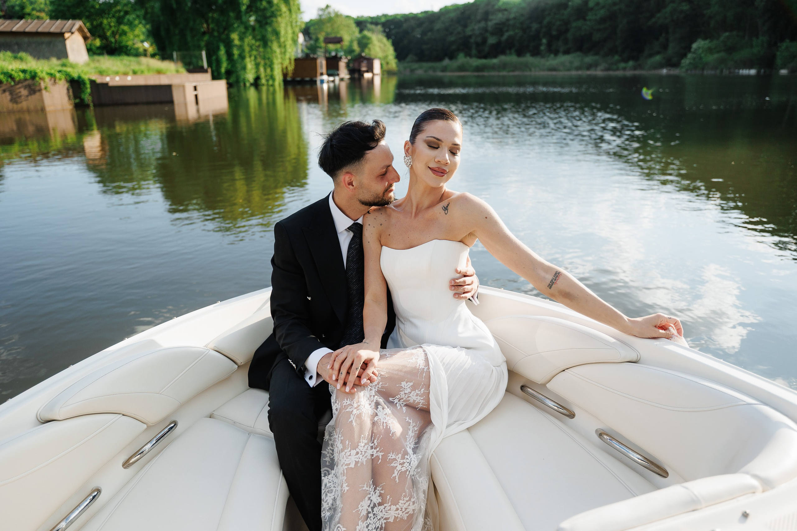 Fotograf nunta Bucuresti – Heaven by the Lake, Snagov | Fotografii elegante, editate natural. Fotograf nunta Bucuresti - Manu Ivanciu