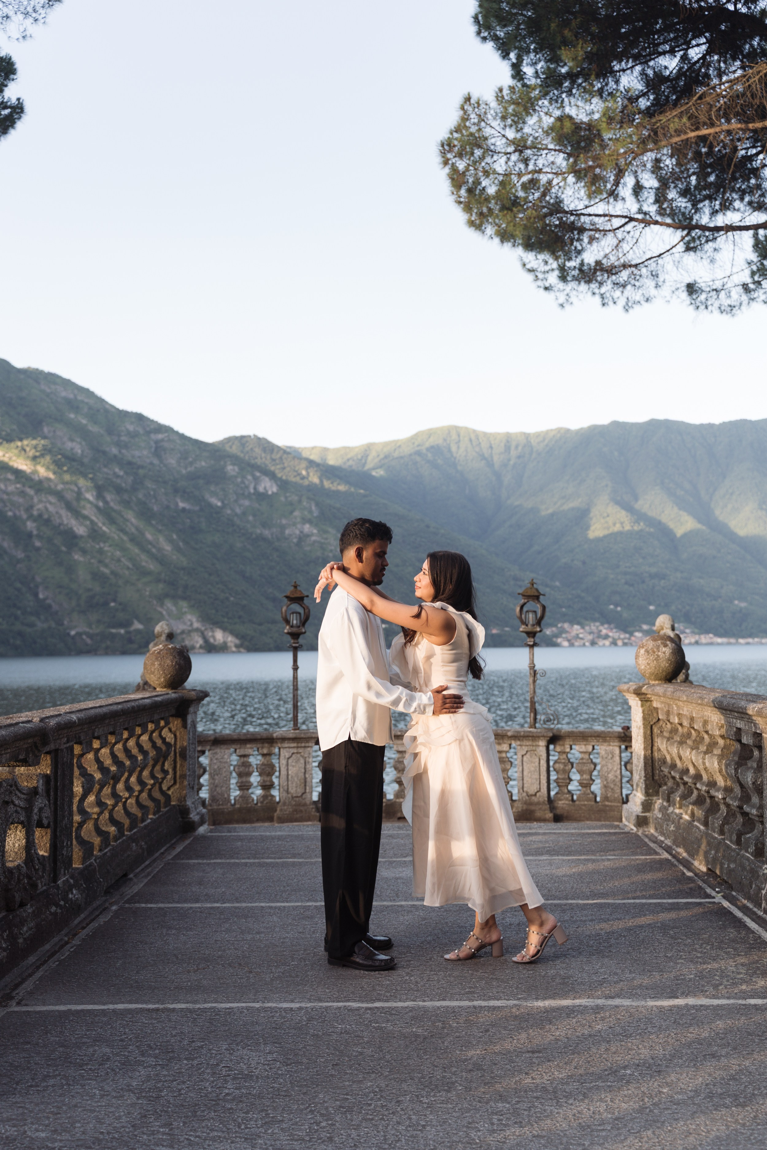 Tremezzo Proposal Photographer | Romantic Proposal Ideas on Lake Como
