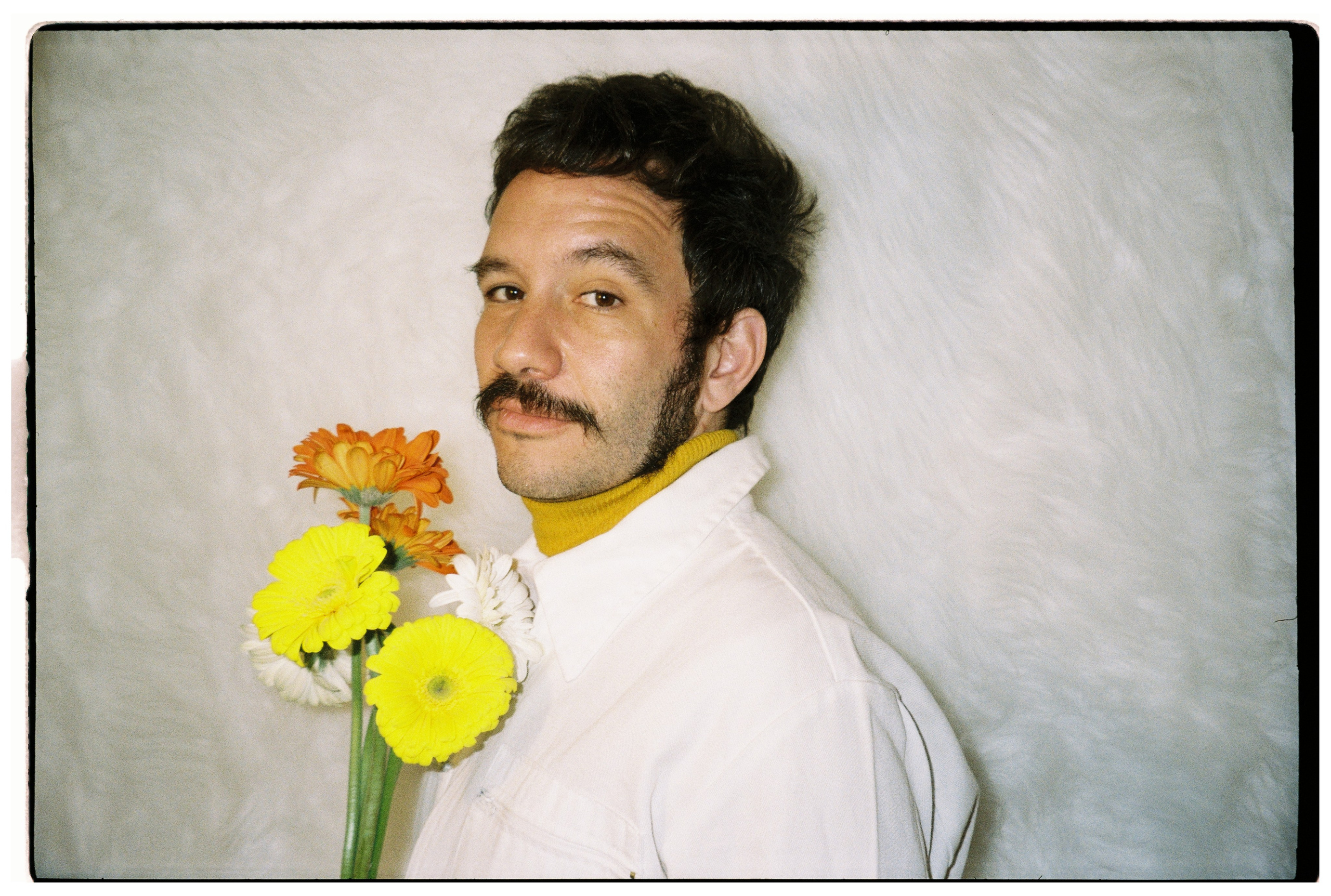 Entrevista a BANANI: DIY, ruido, Barcelona y el nuevo single «Gato» desde dentro | FOTKAI