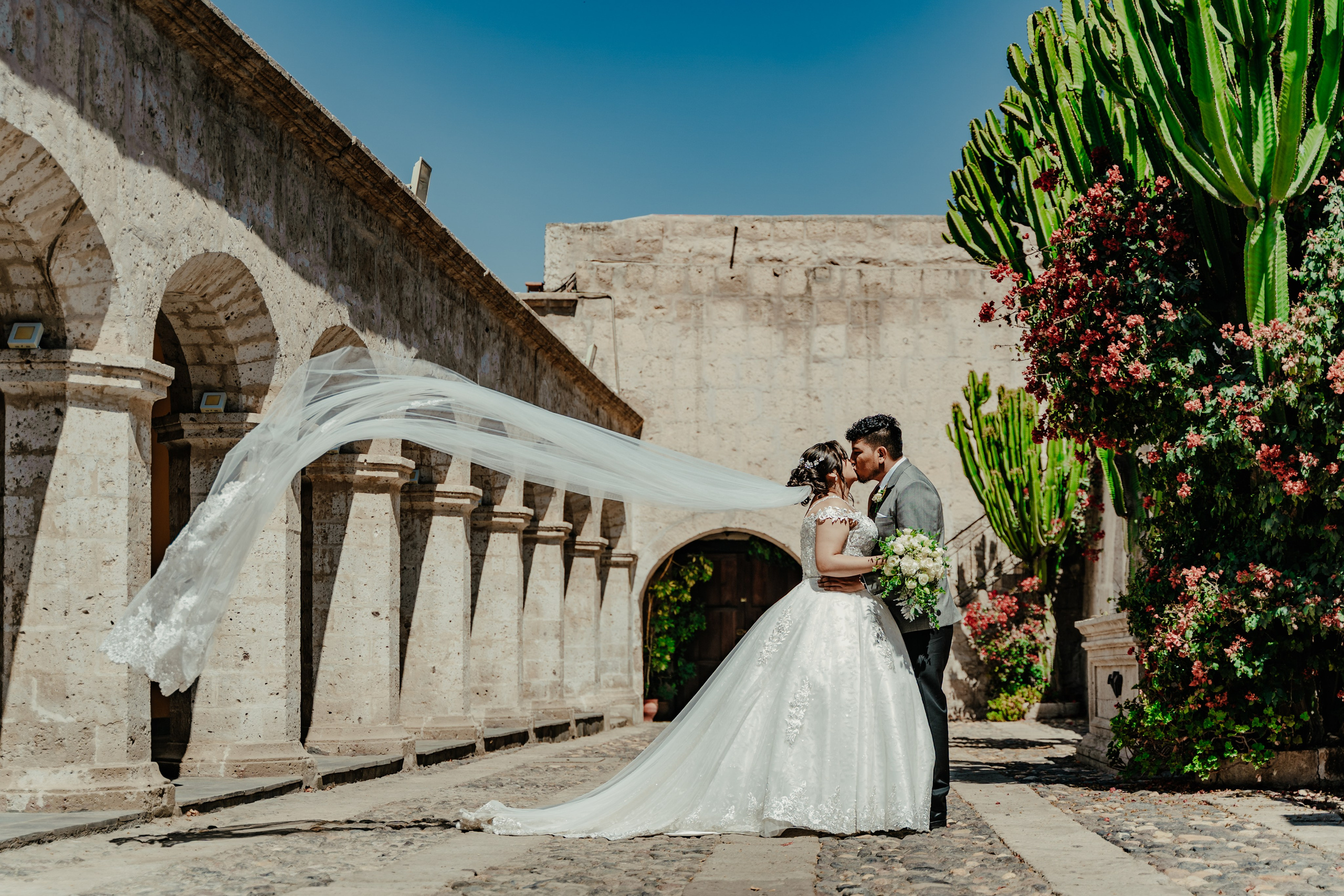Studio KVTA | Fotografía y Video de Bodas en Arequipa