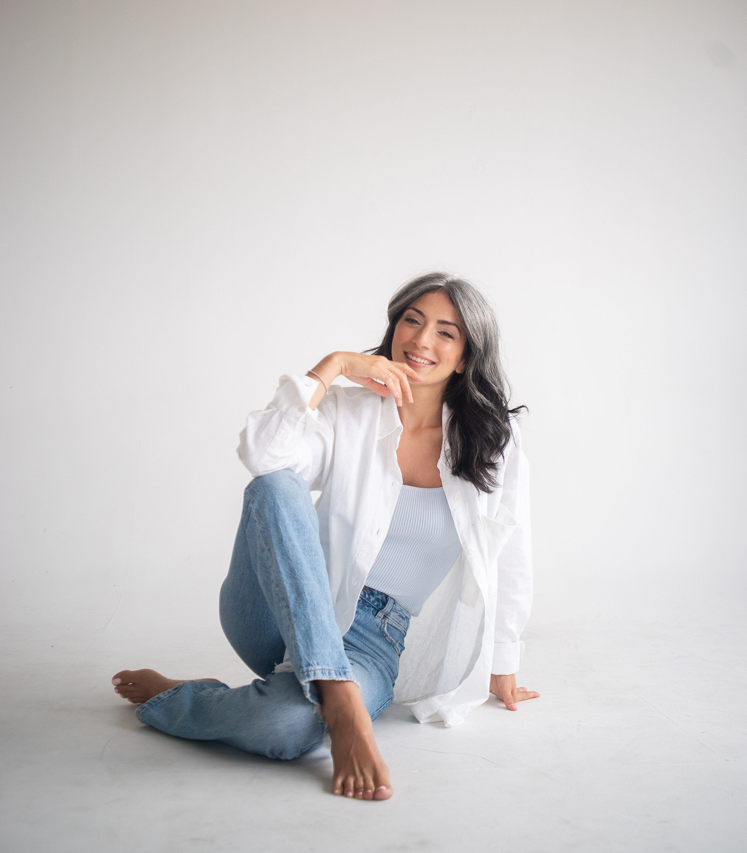 Expression & Embodiment Session. Visual Art by Life Artist, Shiva Marchand