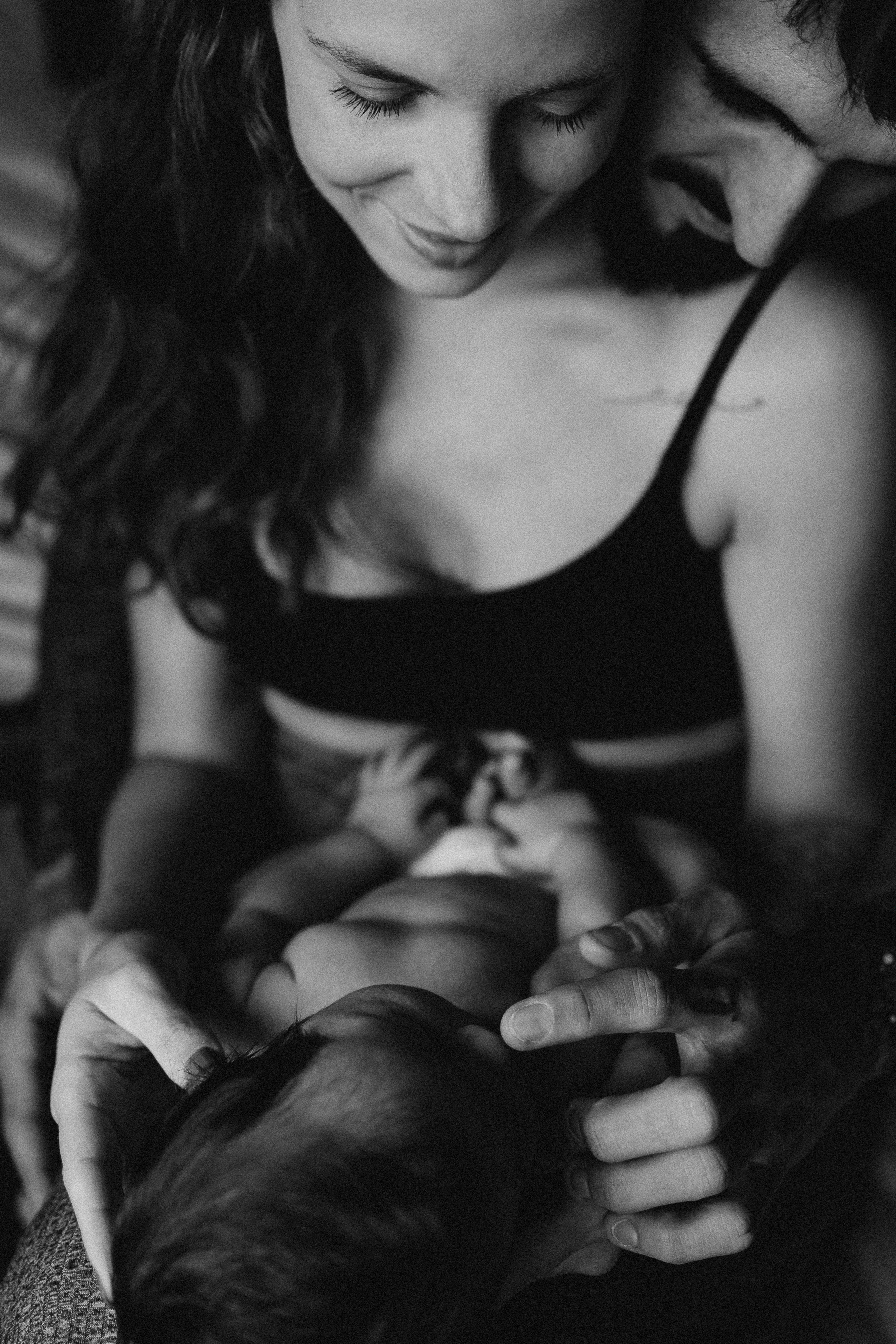 Luca’s 1 month. Fotografa documental de familia e nascimento em Florianópolis SC Daria Ermolaev