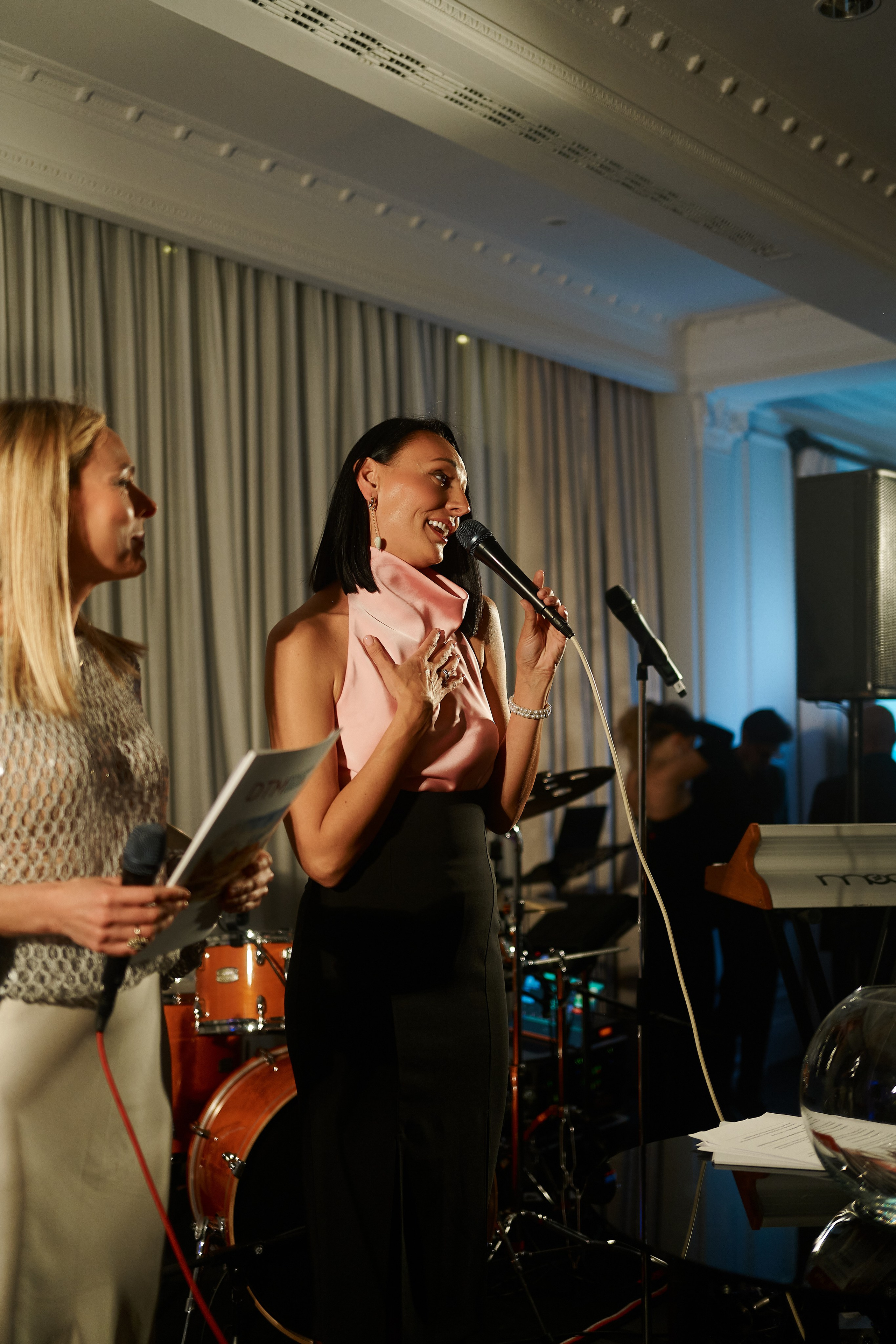 Deluxe Travel Market — Warsaw 2026. Аліса Постникова — портретний фотограф| Канни, Париж