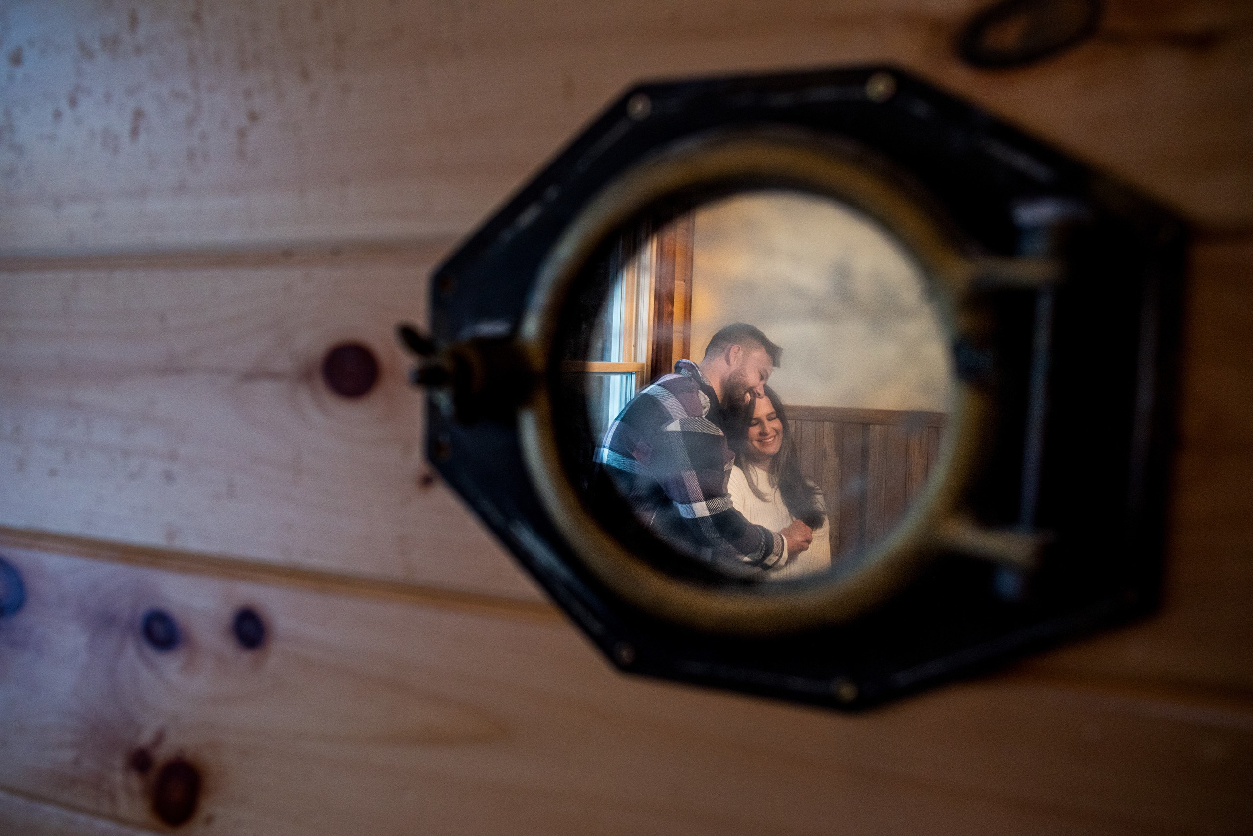 A Love Story in the Snow: Photo Shoot and Surprise Proposal. Wedding photographer in Orlando, Boston & New York Anderson Marques