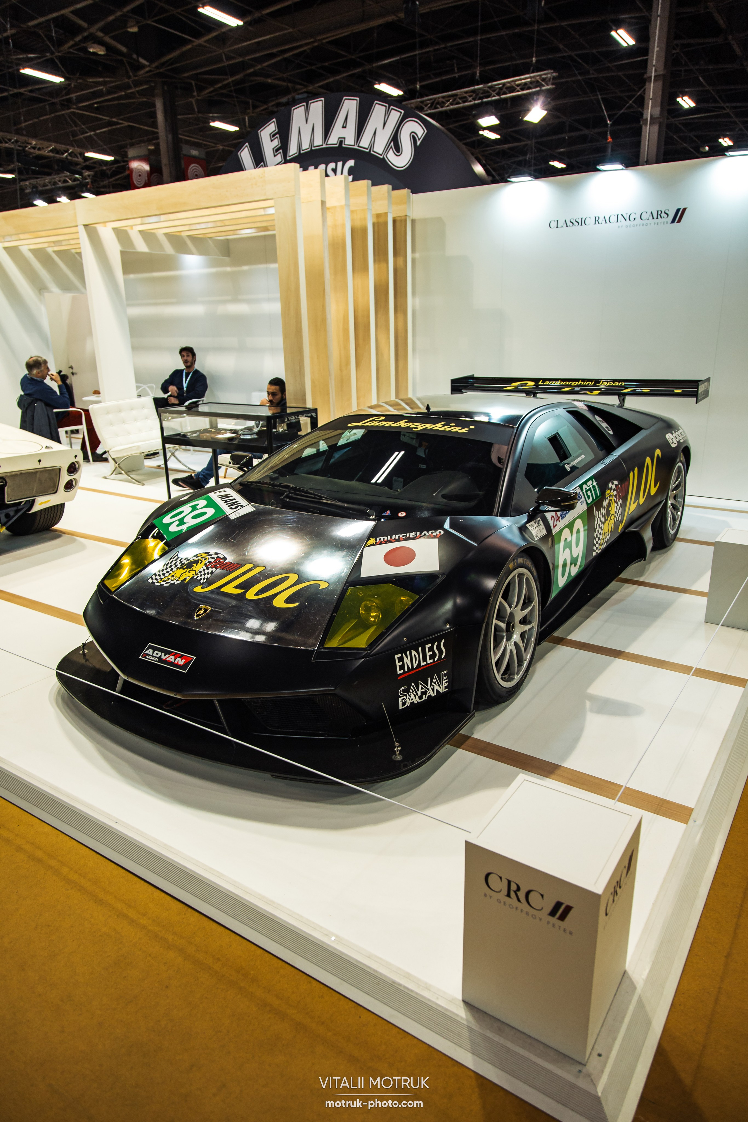 Retromobile 2023. Photographe de voitures à Paris — Vitalii Motruk