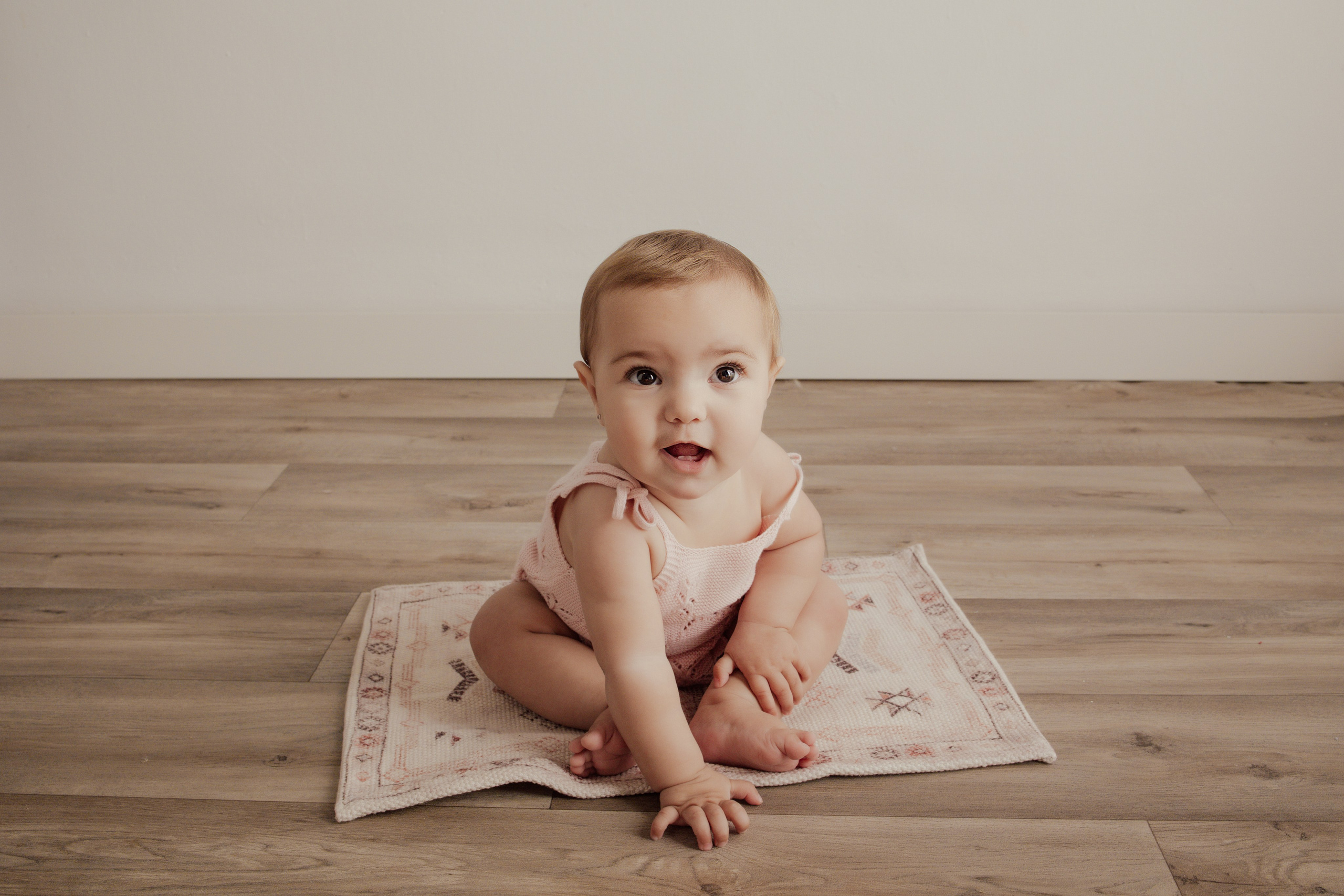 Elia 8 meses