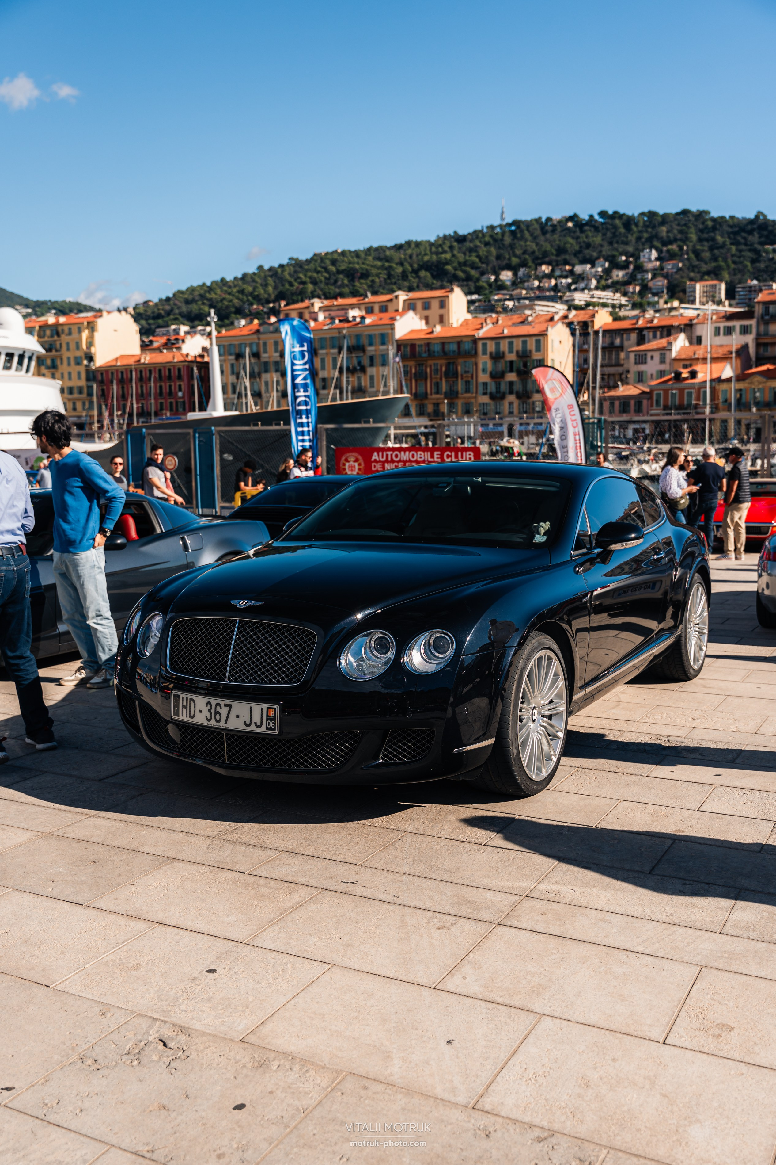 Cars and Socca. Photographe de voitures à Paris — Vitalii Motruk
