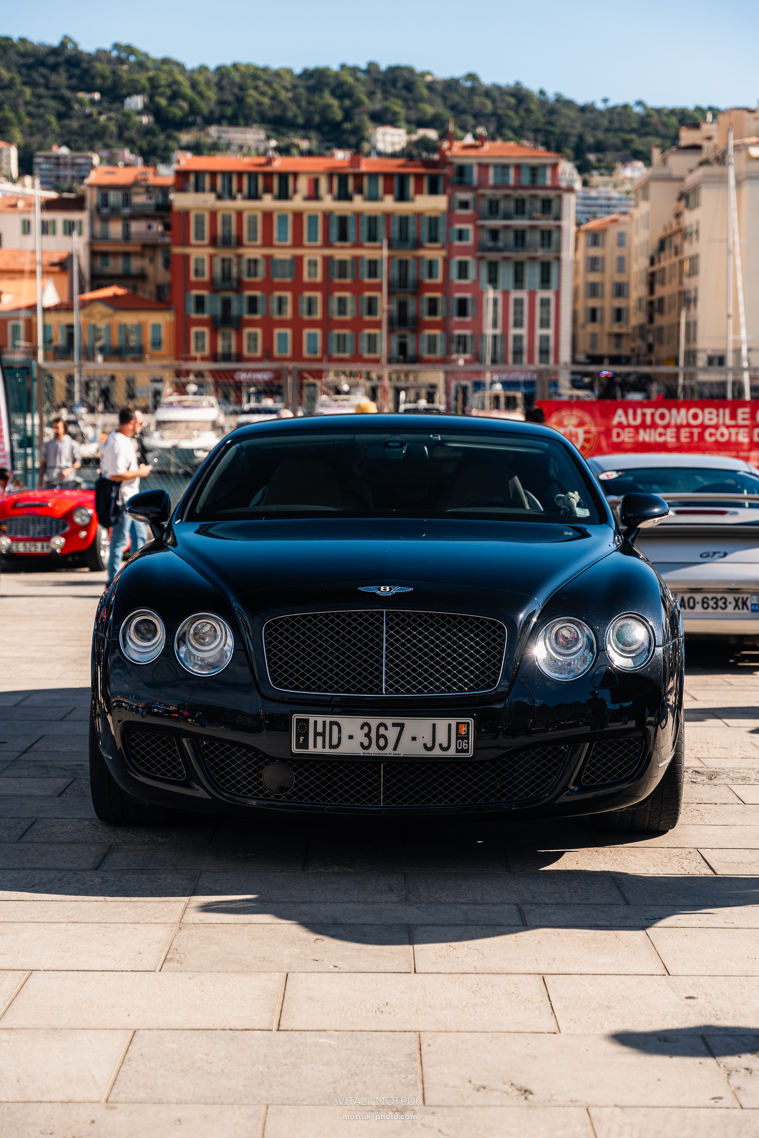 Cars and Socca. Photographe de voitures à Paris — Vitalii Motruk