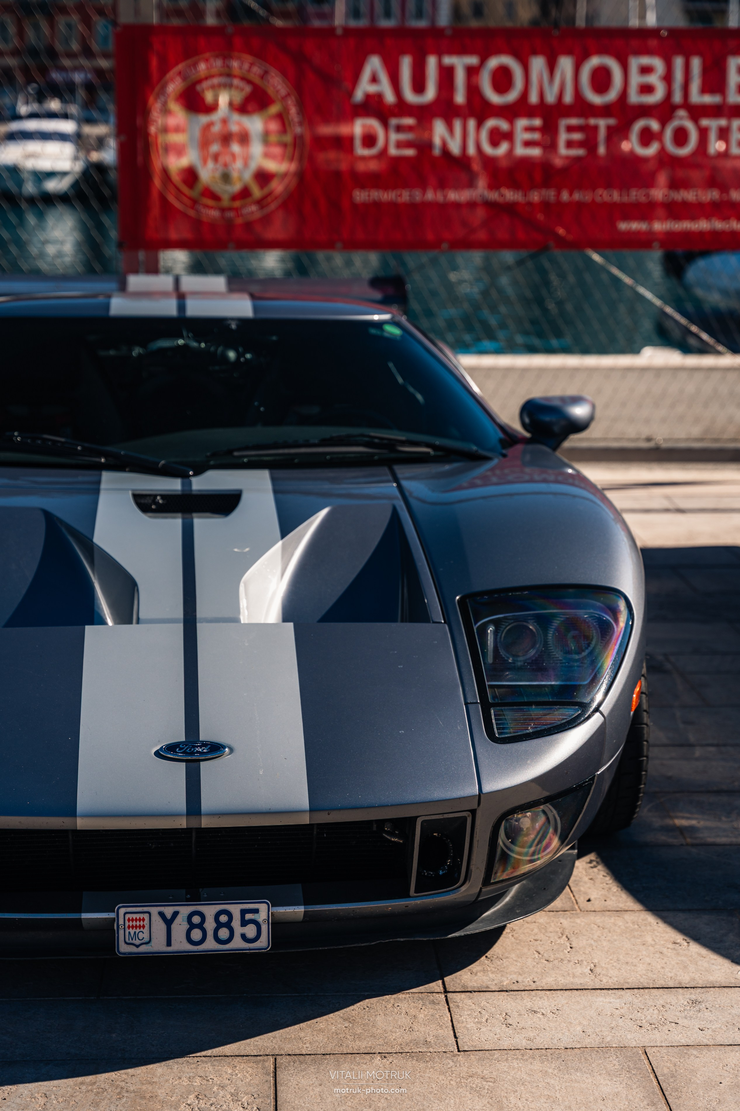 Cars and Socca. Photographe de voitures à Paris — Vitalii Motruk
