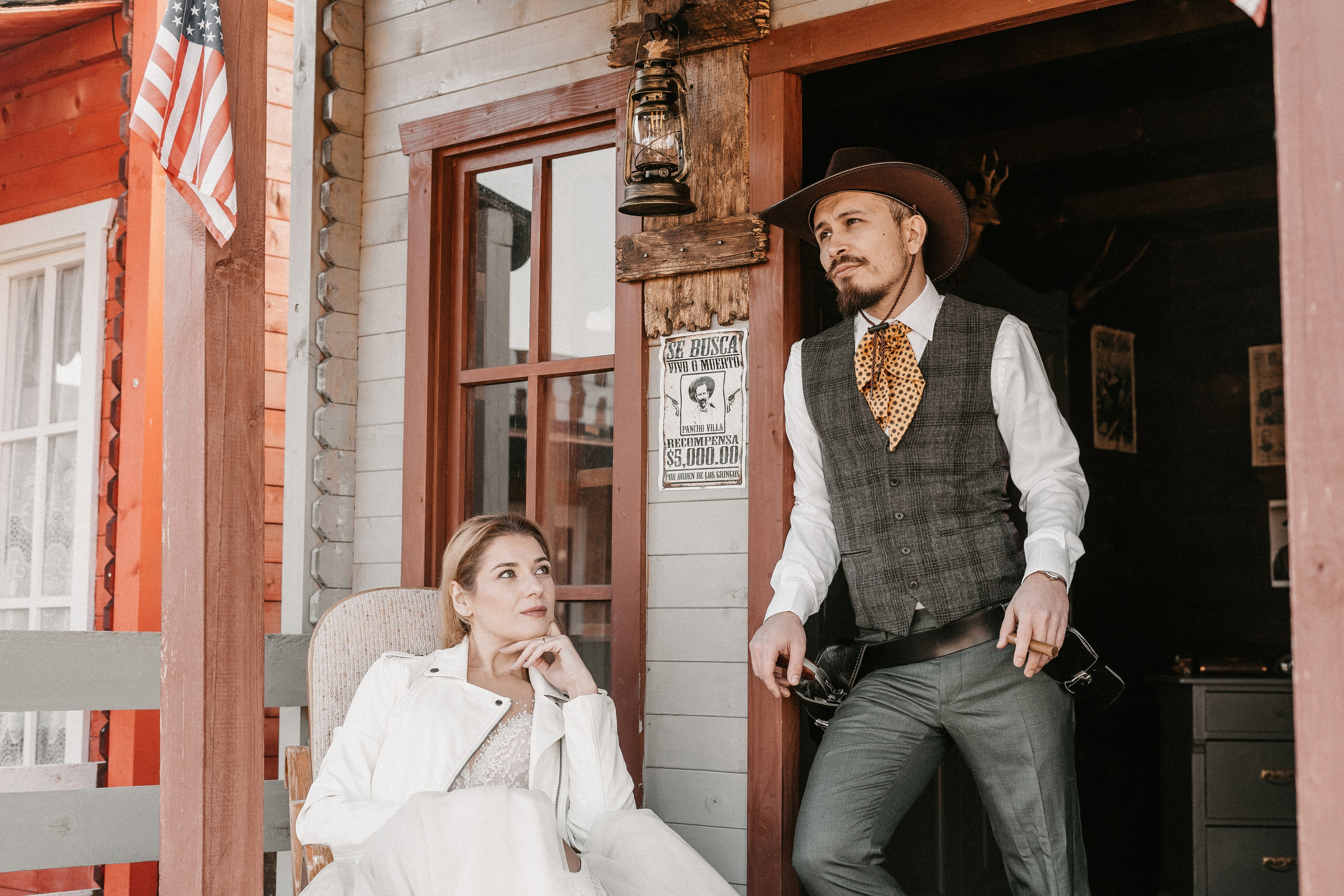 Christiana & Gyuszi. Dara Lens | The art of remembering