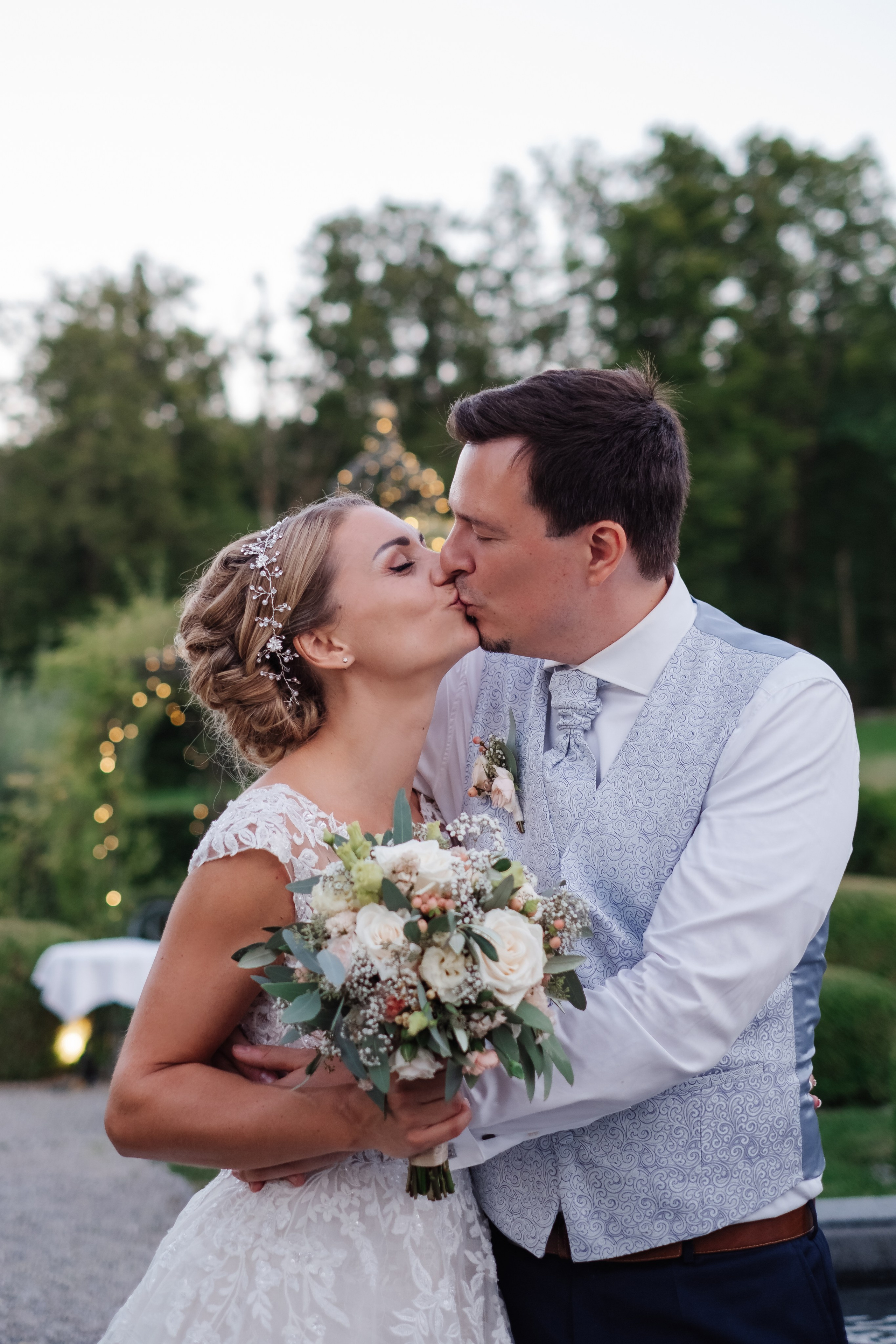 Hochzeit. Eure authentischen Familien- & Newbornmomente –erzählt in Fotos & Videos