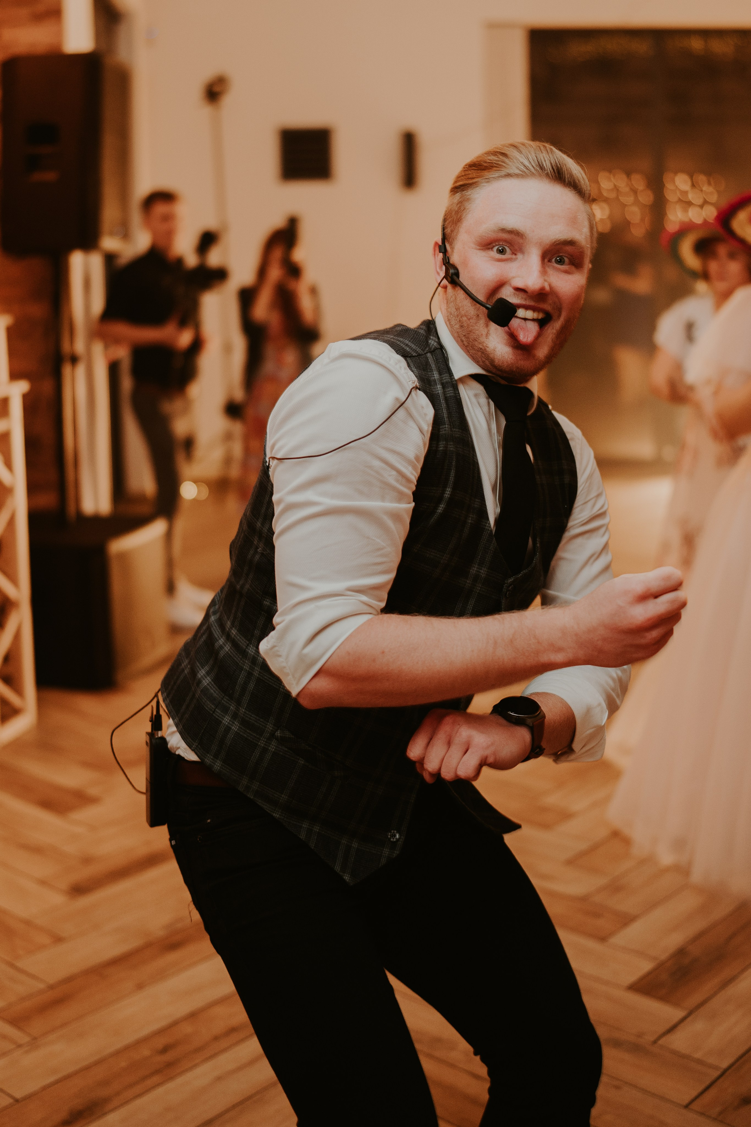 Trzy Drzewa: wspaniała uroczystość Wiktorii i Kamila. Karkowskafoto - fotografia miłości