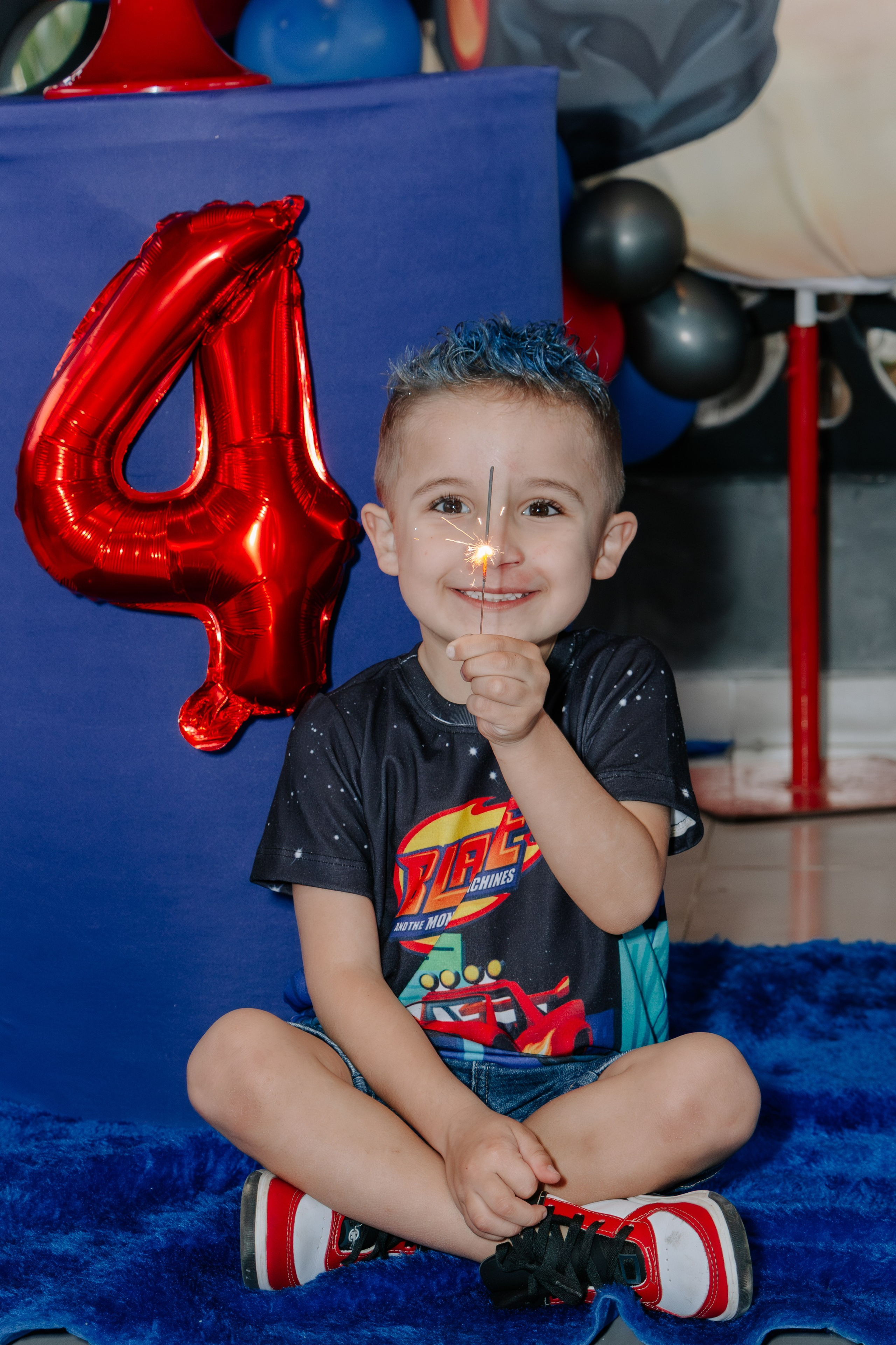 Fotógrafo em Joinville-SC. Especialista em aniversário, casamentos, eventos corporativos e retratos