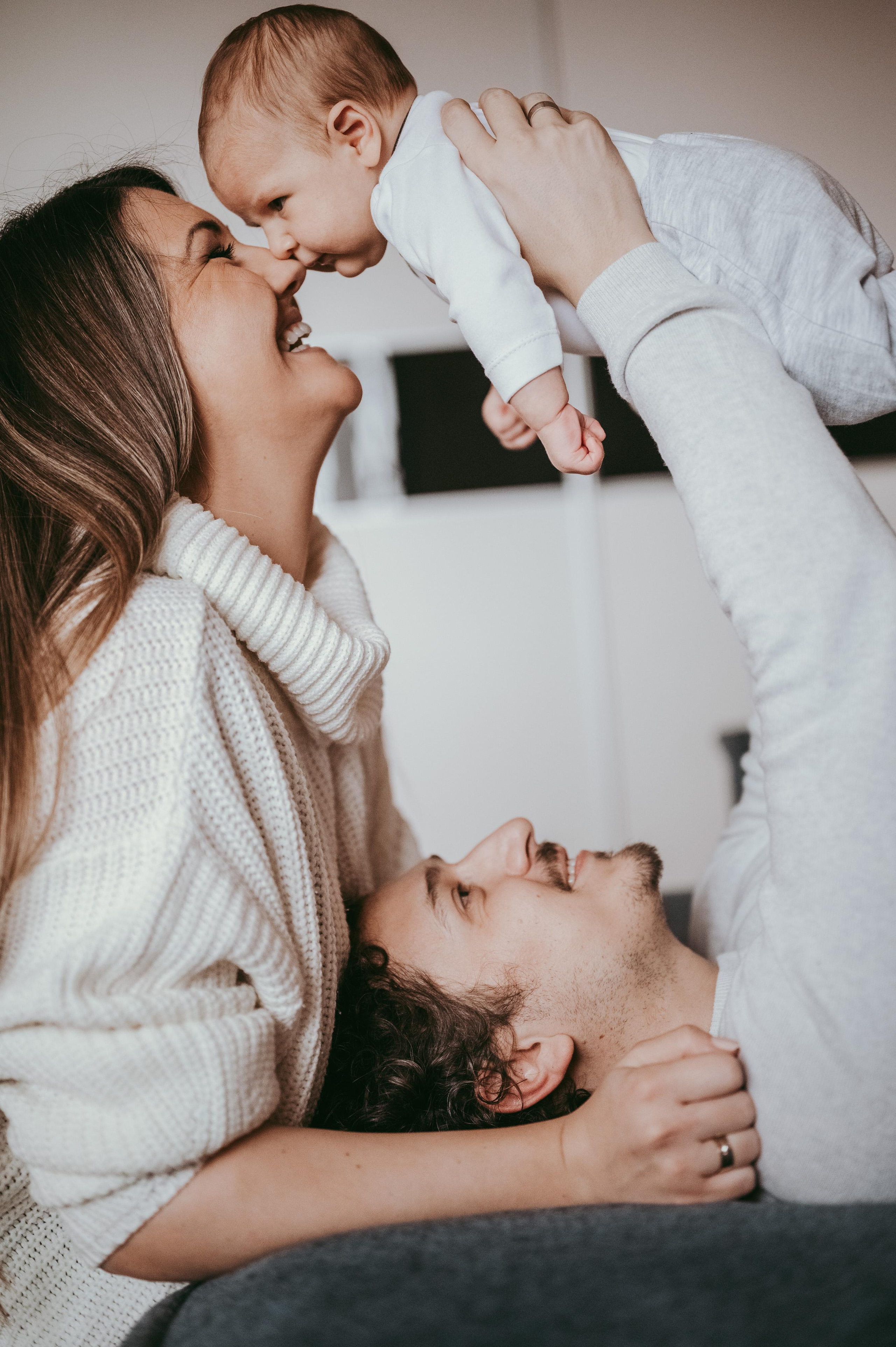 Porodicno fotografisanje. Deciji i porodicni fotograf u Beogradu Oksana Skendzic