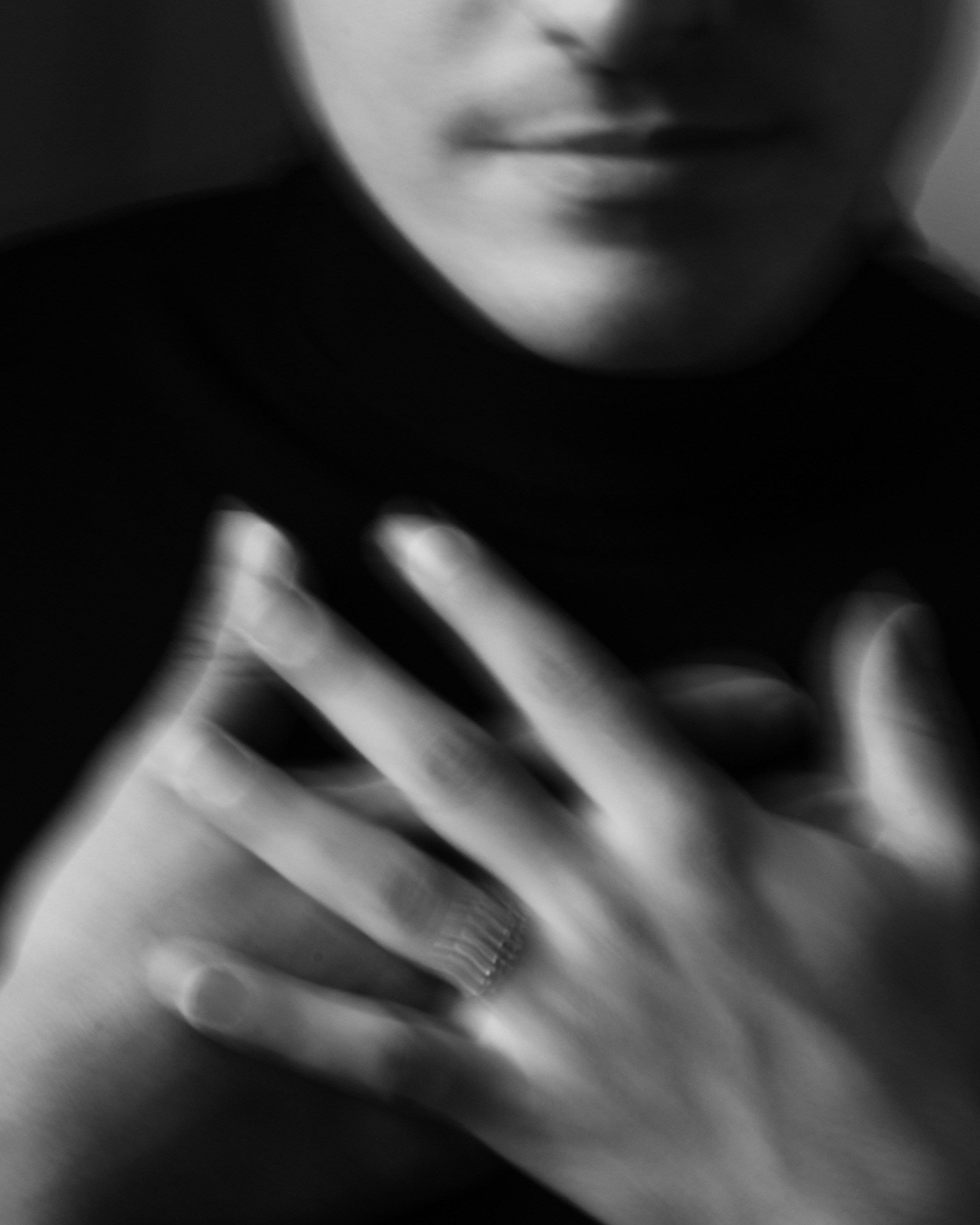 Therapeutic Photography Course: Self-Inquiry with Lens-Based Practices. Lilit Danielyan | Photographer & Videographer