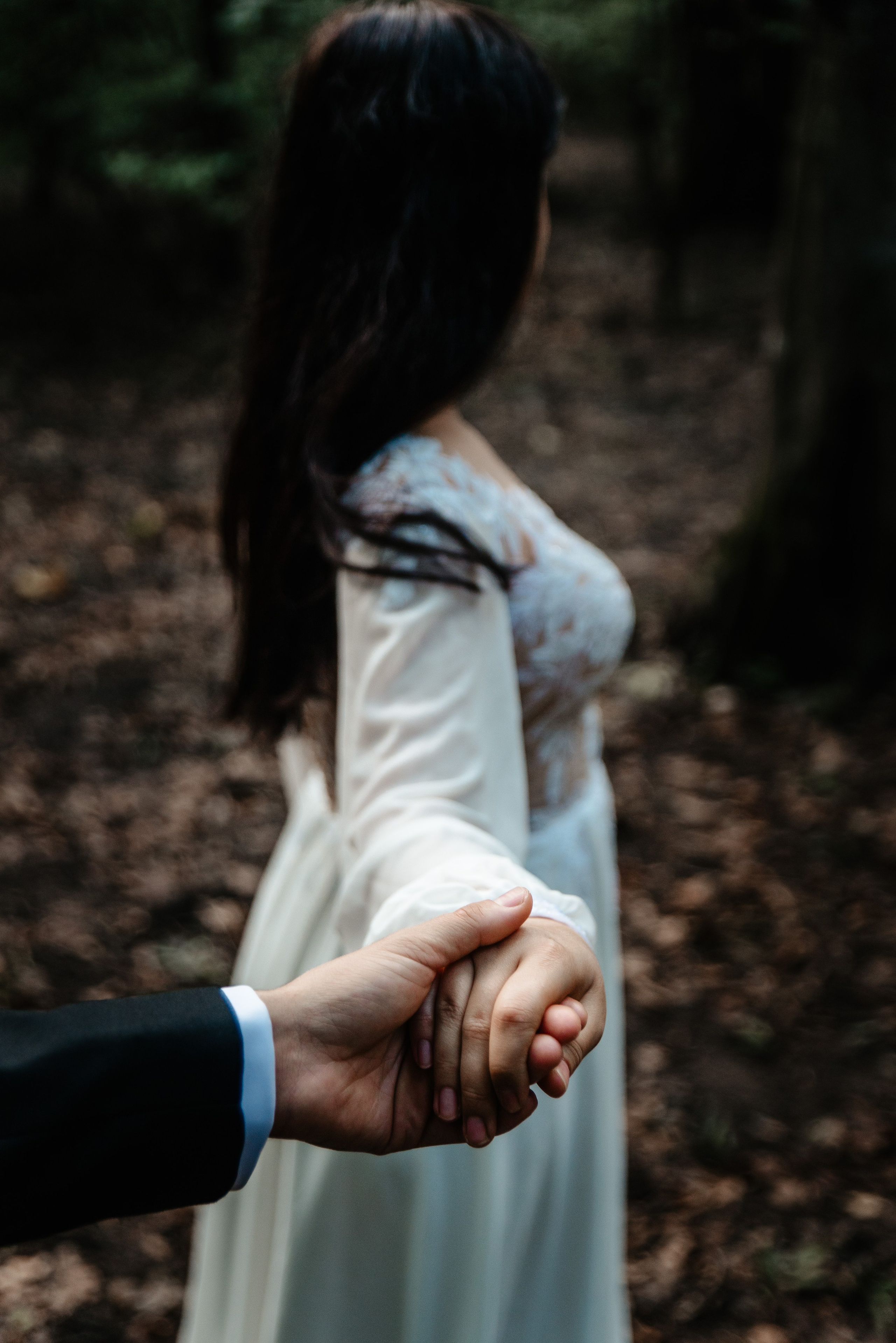 Sedinta foto trash the dress. Fotograf de nunta din Bucuresti Eugen Elisei