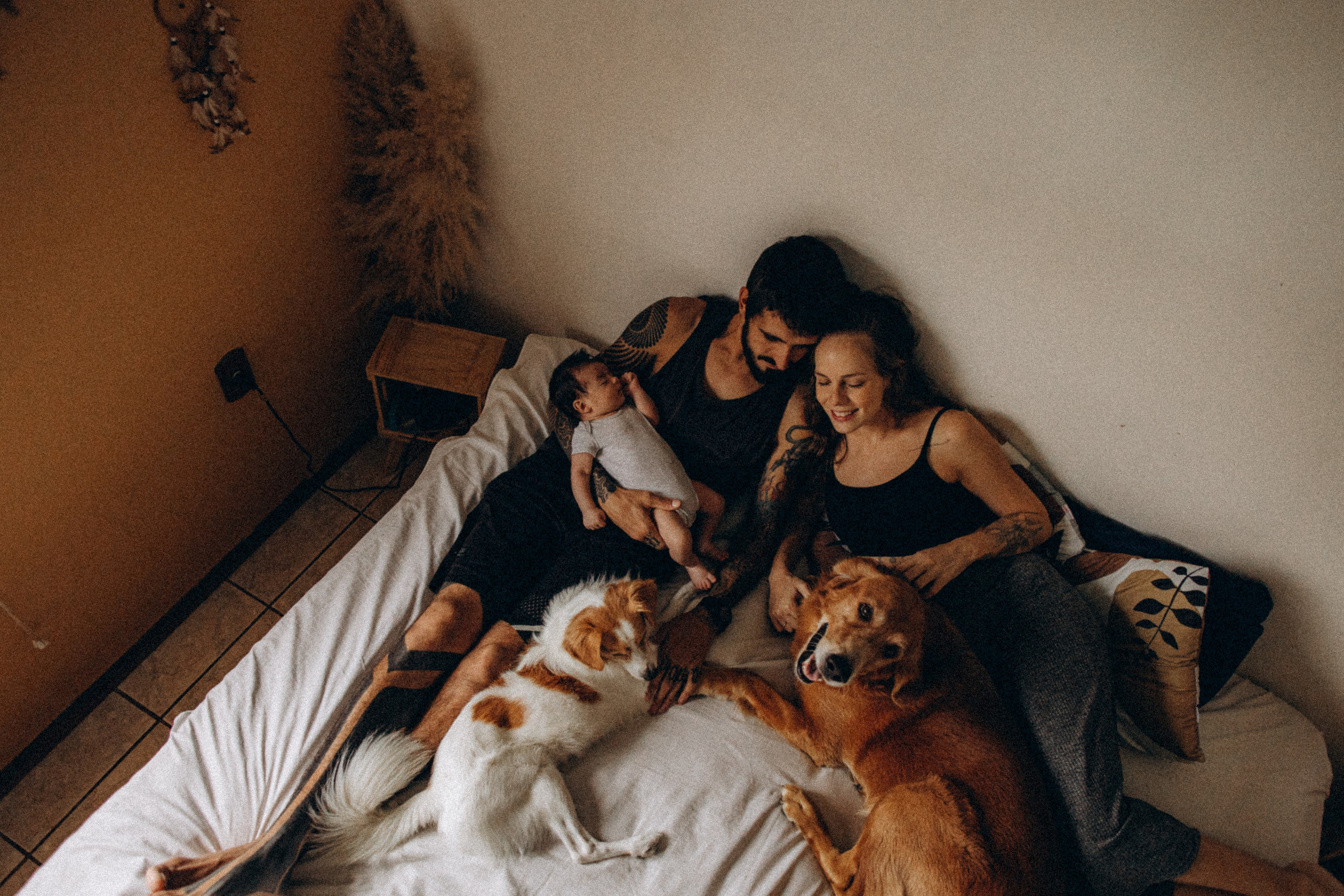 Luca’s 1 month. Fotografa documental de familia e nascimento em Florianópolis SC Daria Ermolaev