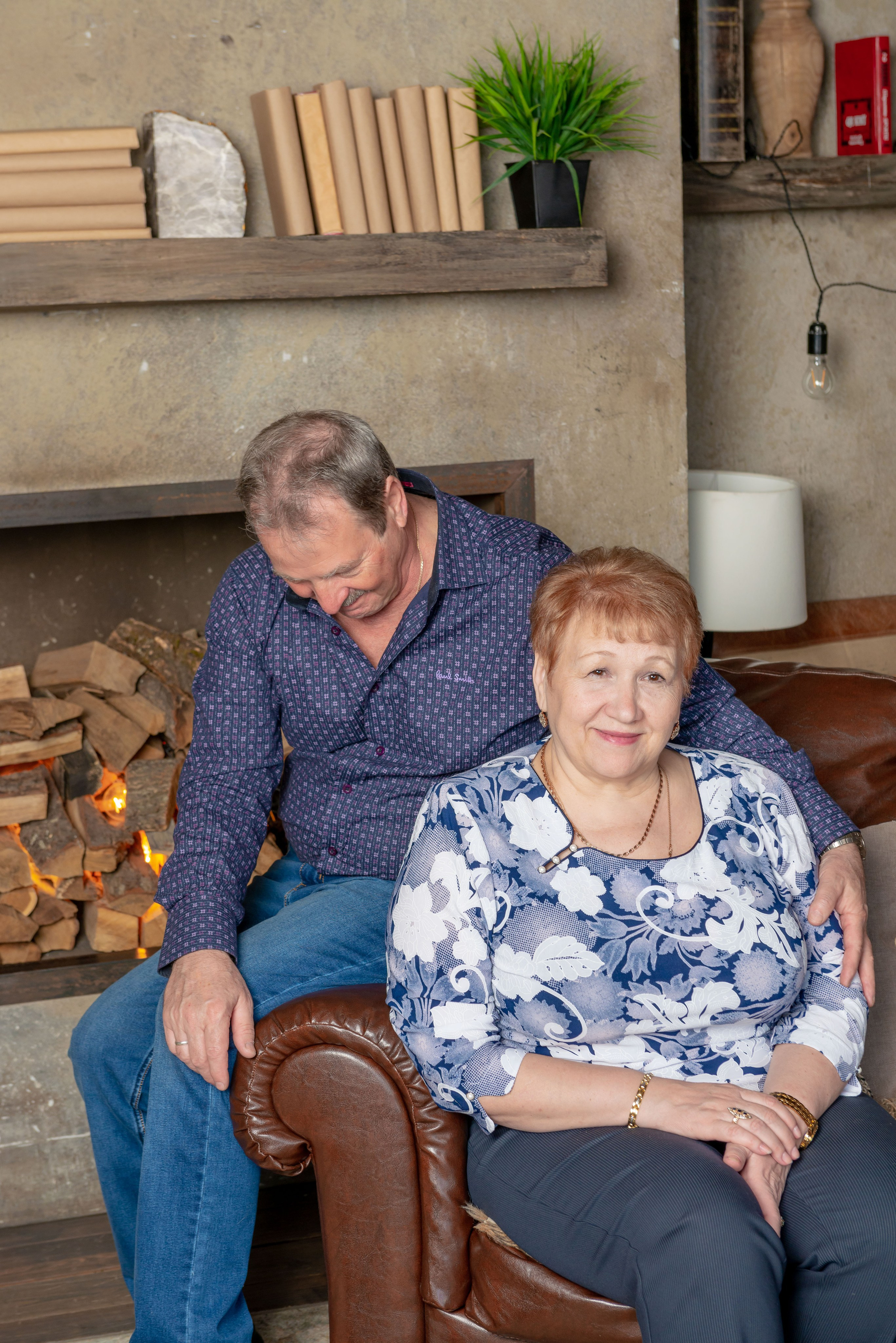 Photosession of a married couple in the studio. FOTÓGRAFO MÉXICO QUINTANA ROO