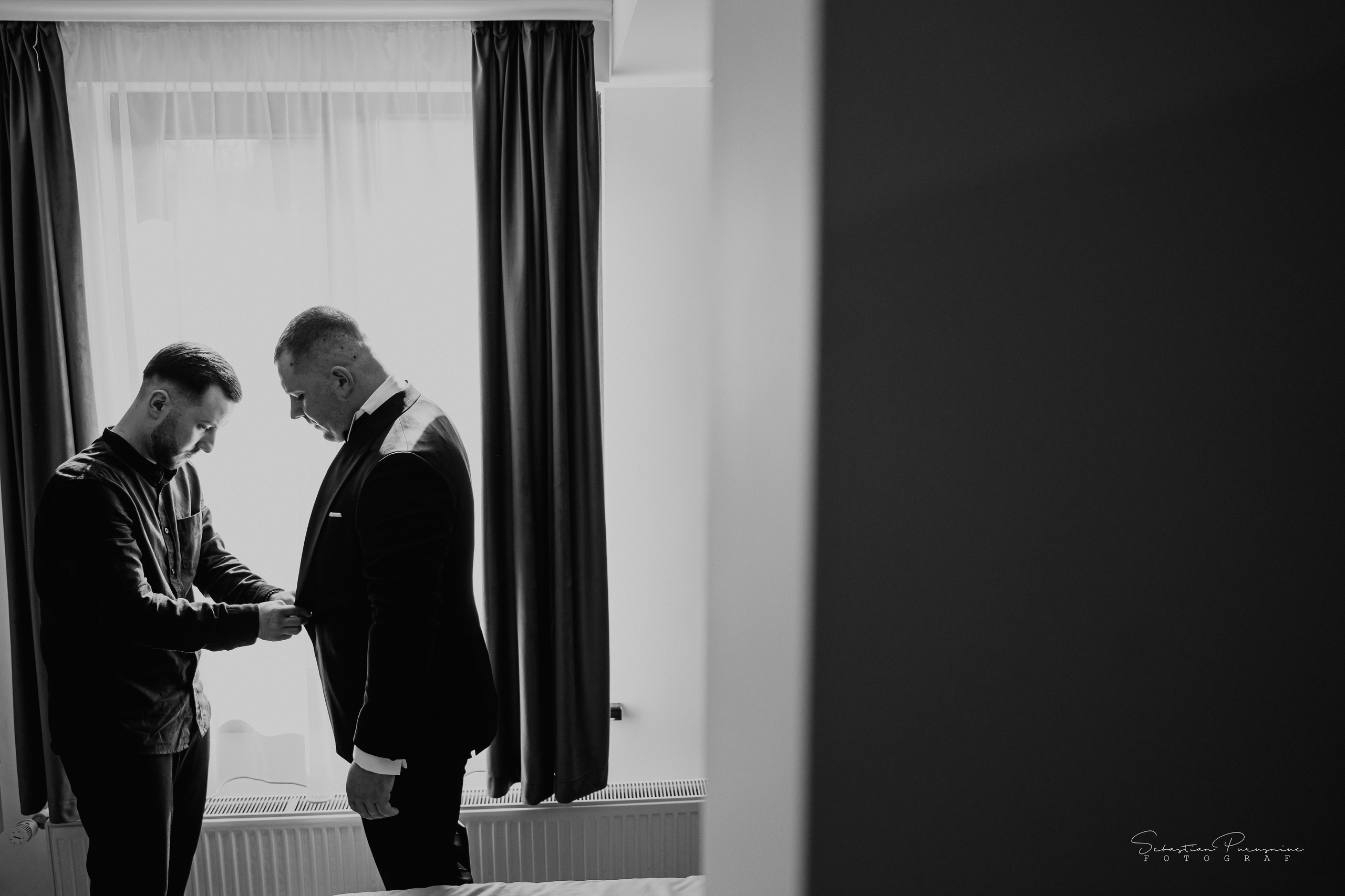 Liliana & Ciprian. Sebastian Purusniuc Fotograf - Iasi