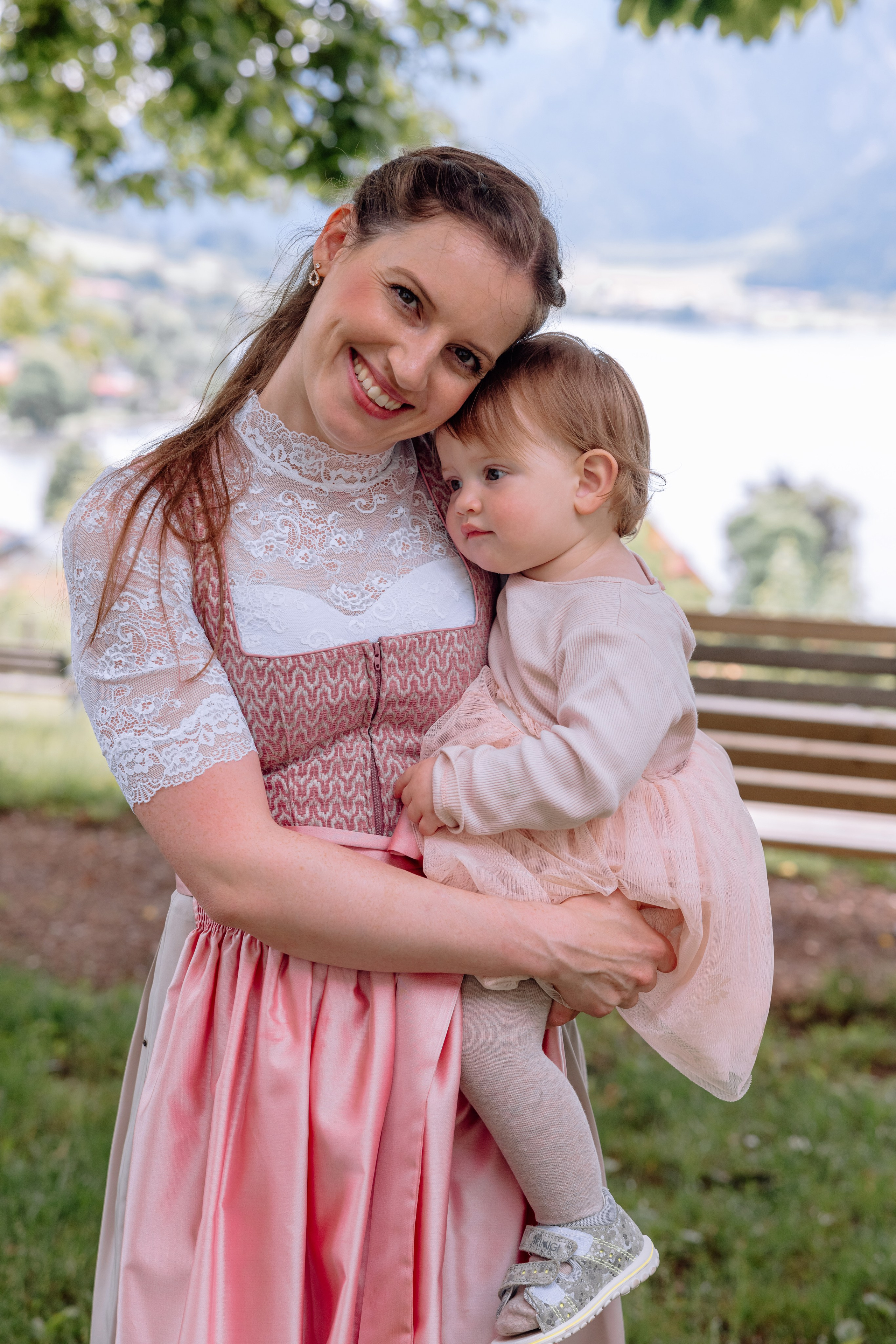 Traumhochzeit am Schliersee. Hochzeitsfotograf München Taufe Familienfotograf Tanja Mauke