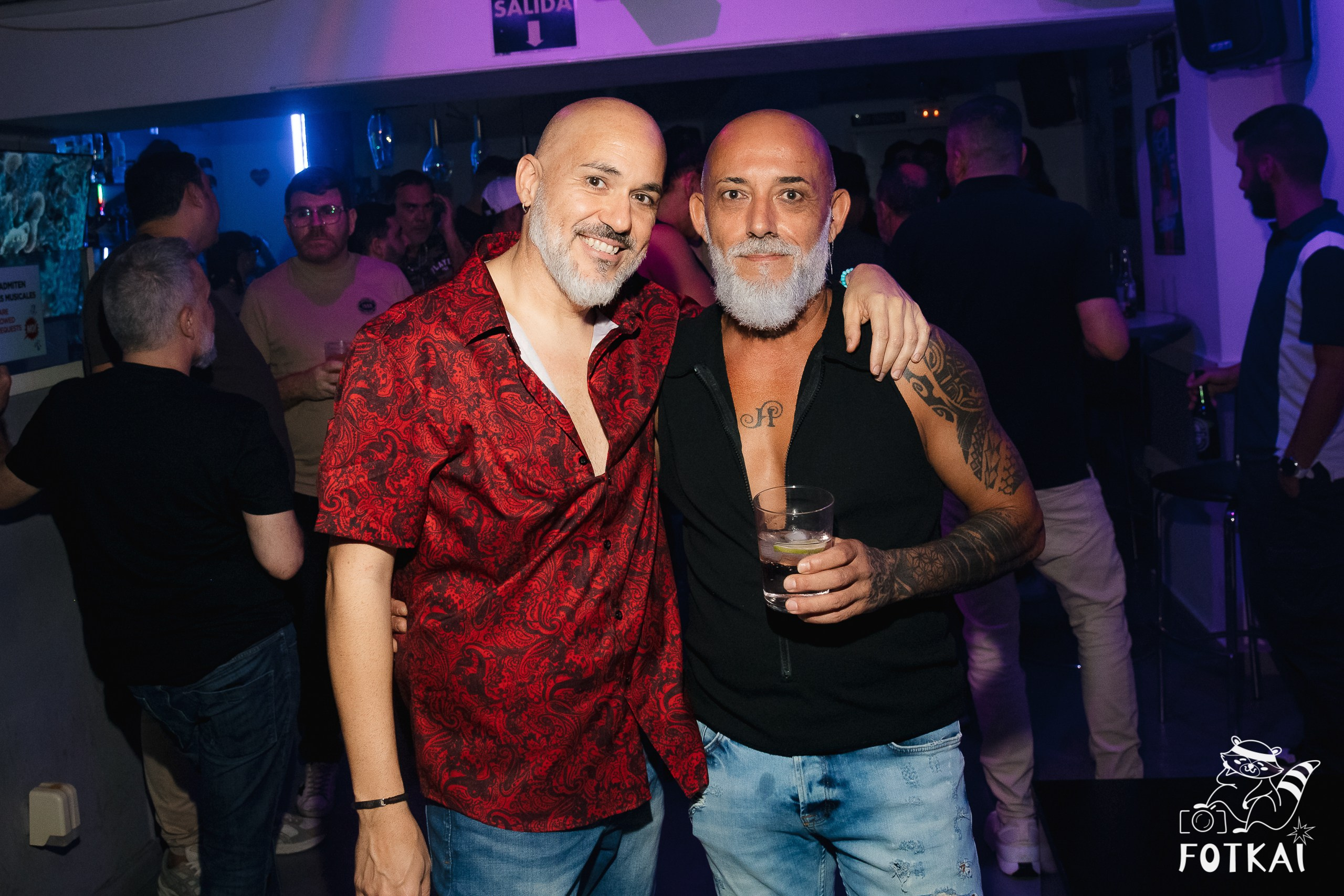 La Prohibida — Reportaje fotográfico en Boys Disco Pub La Mata Torrevieja | FOTKAI