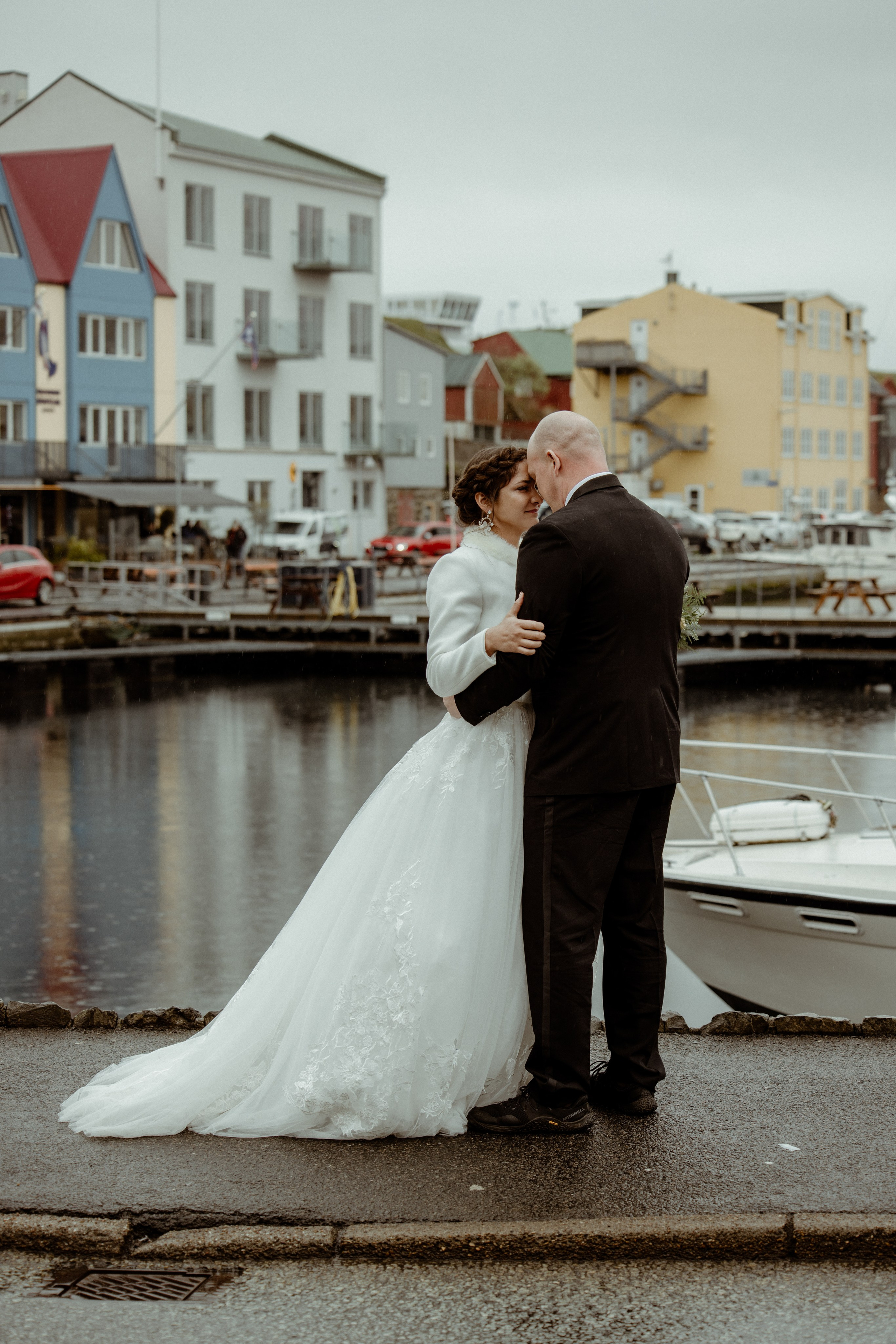 Faroe Islands elopement | Adventure wedding in Faroe Islands. Iceland elopement photographer & videographer