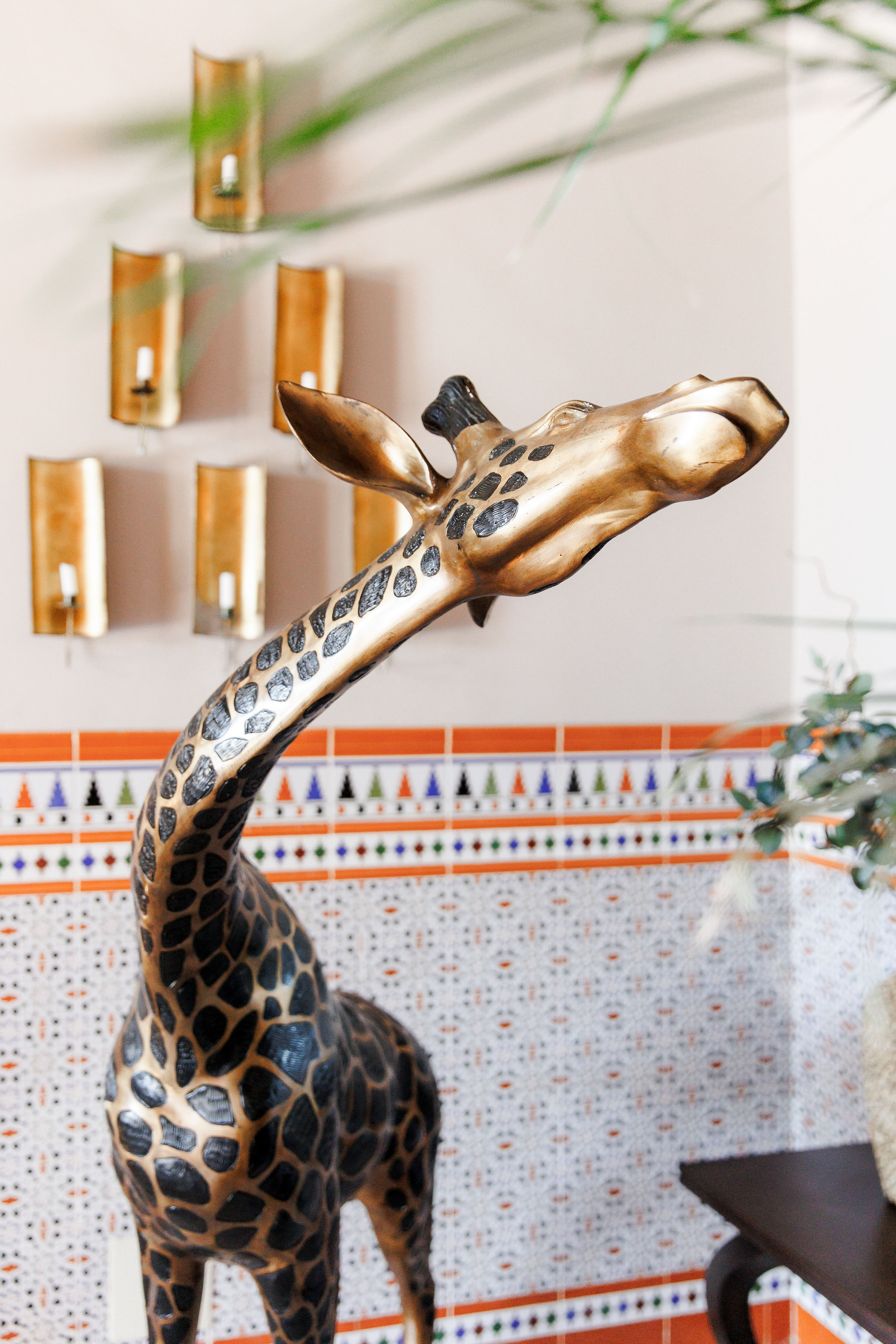 Giraffe - of the traditional decor elements