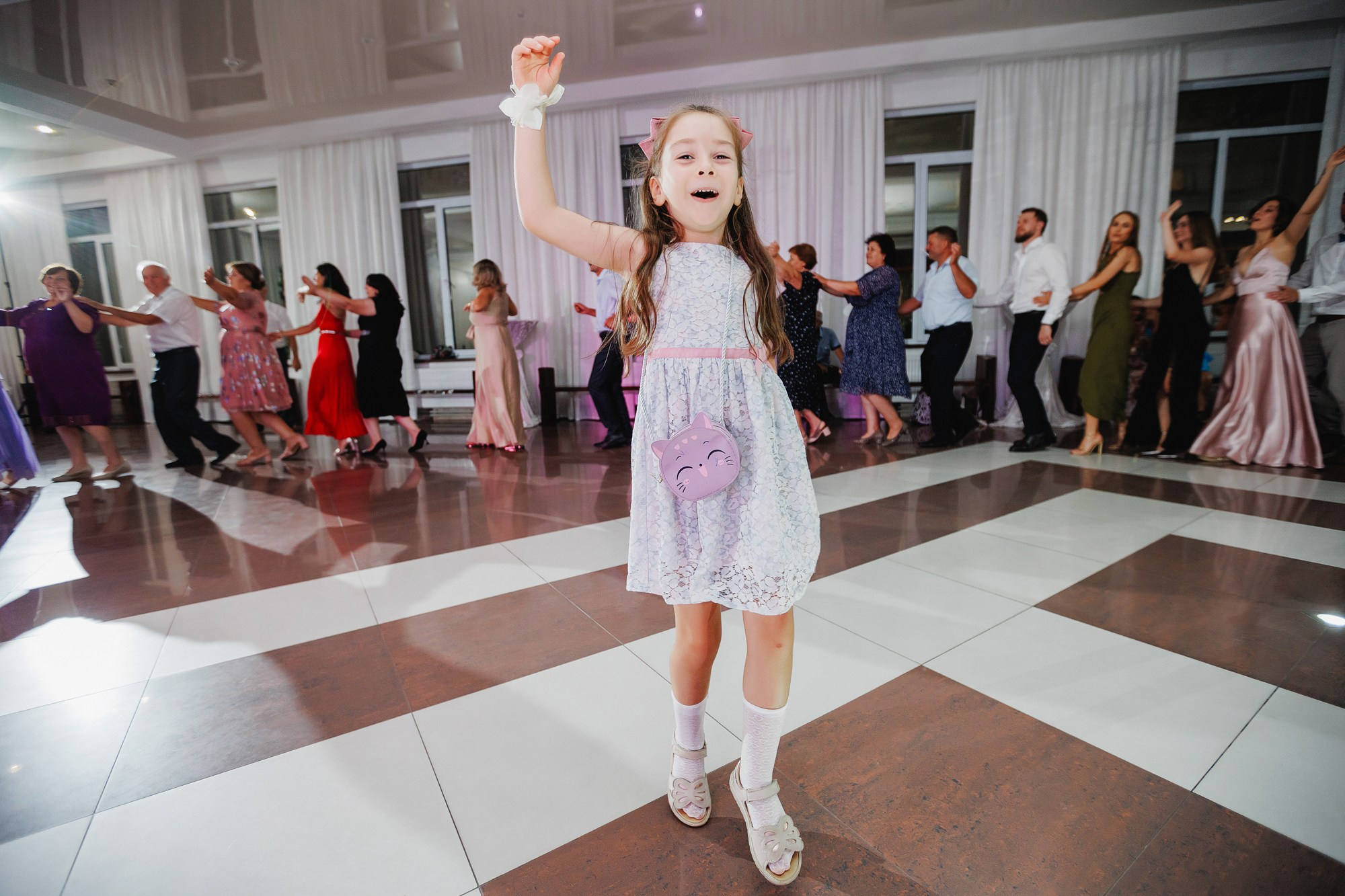 Ecaterina si Bastien. Fotograf și videograf de nuntă R. Moldova, Romania