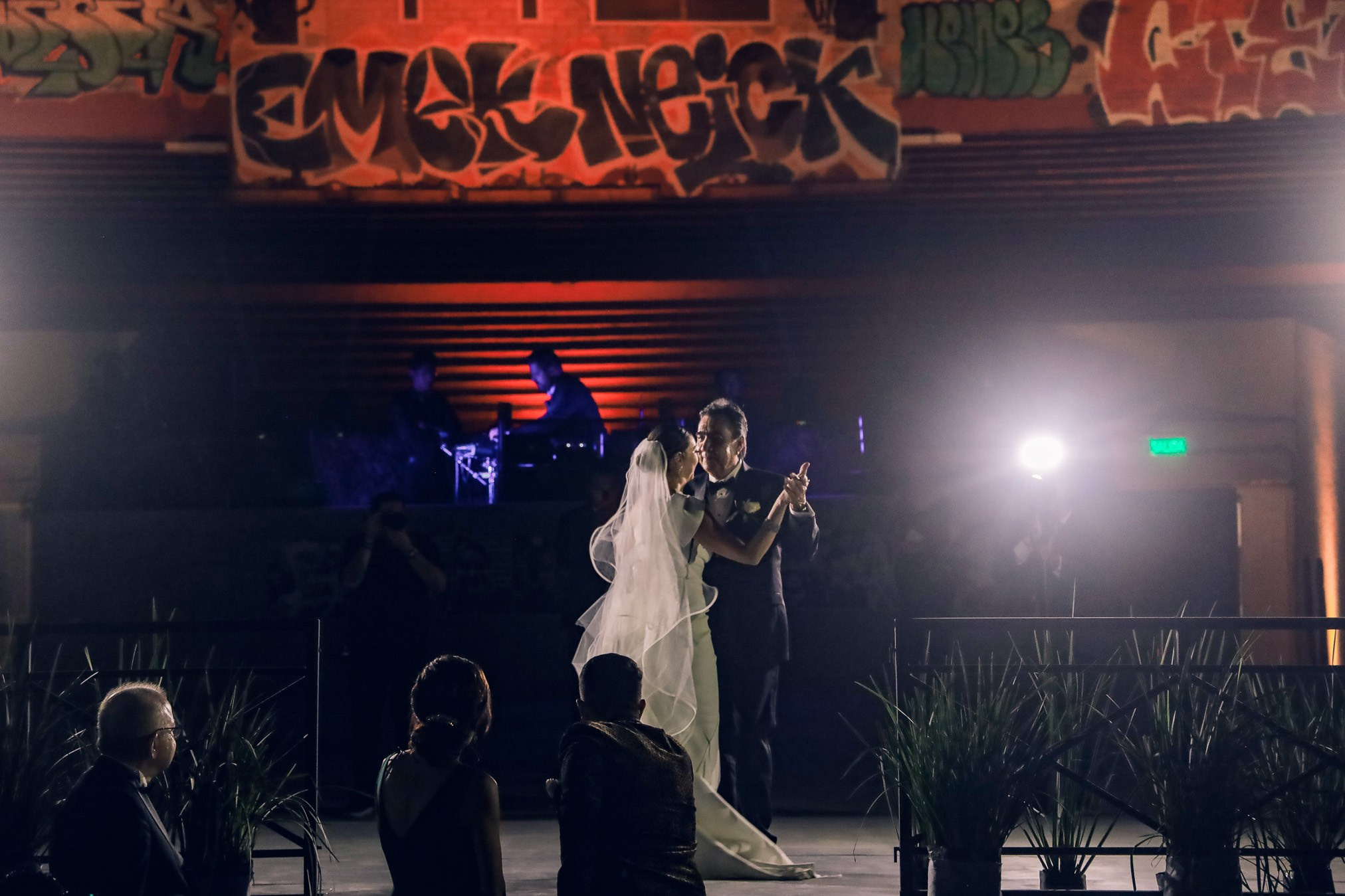Tijuana Antiguo cine Bujazan, Boda Sherlinne y Joaquin. Estudio de fotografia en Tijuana