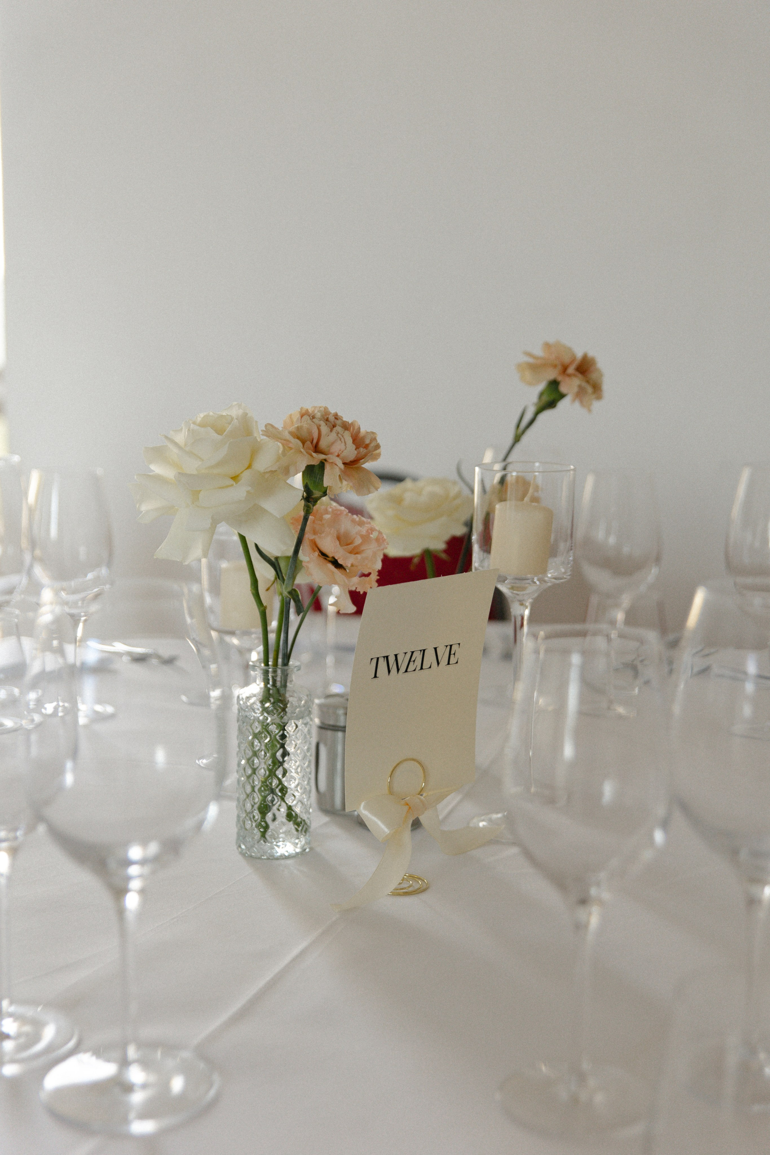 Elegant Castle Wedding in Austria | Alwin & Ruth’s Fairytale Celebration. Wedding photographer and videographer based in Timisoara, Romania