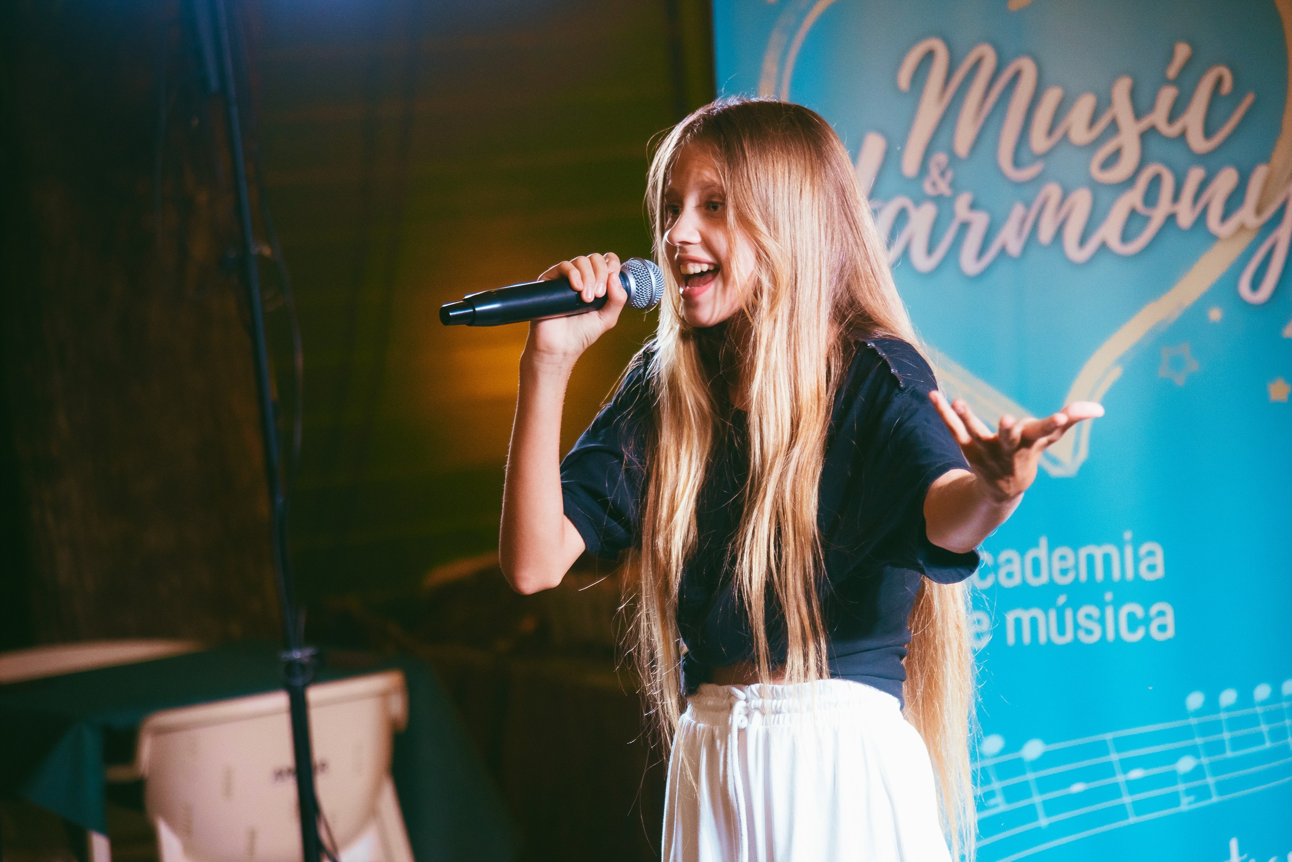 Photo report from a creative evening at the El Bosque Animado restaurant, Torrevieja