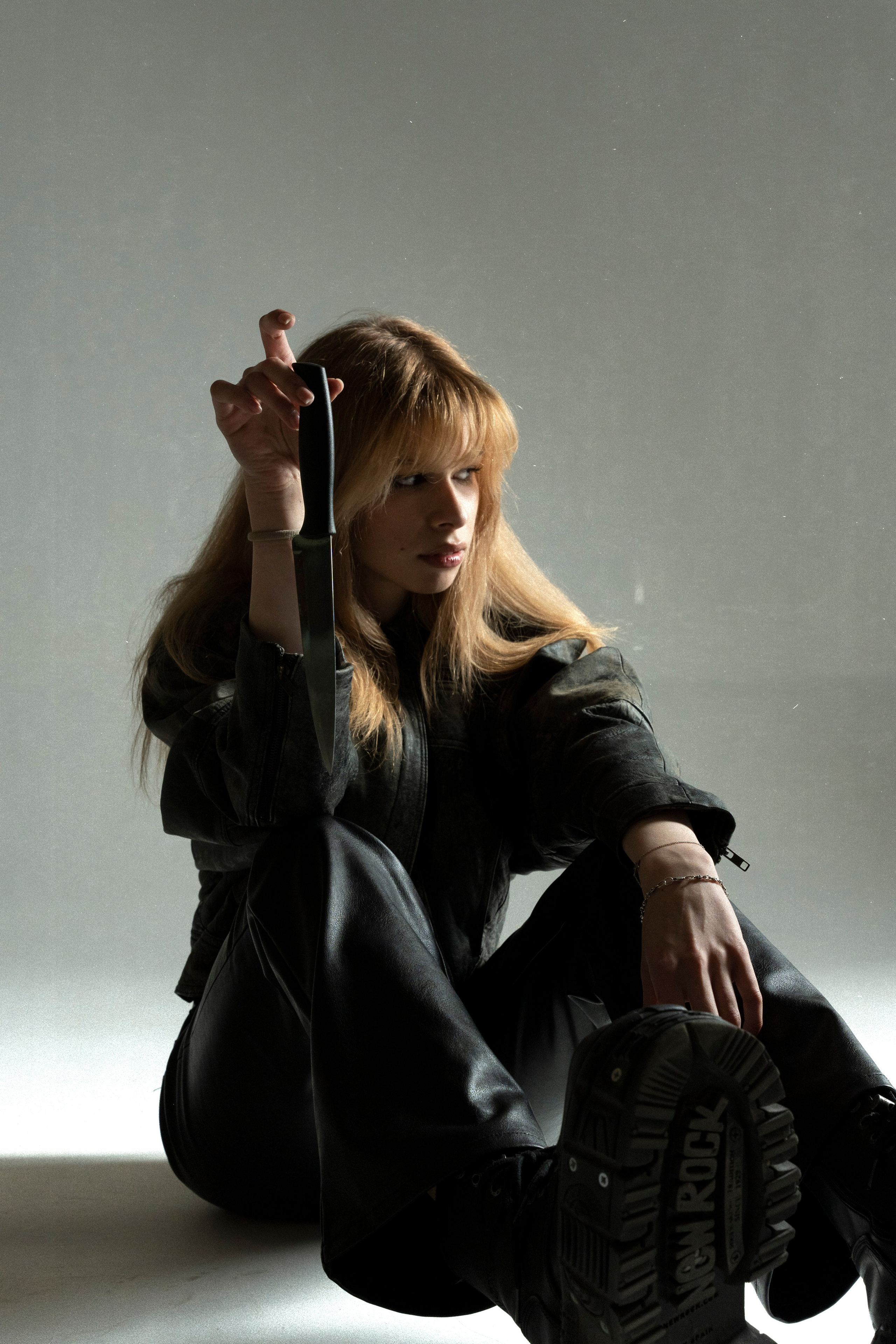 Book a Photoshoot. Anna Omni — concept photographer and digital artist in Riga, Latvia