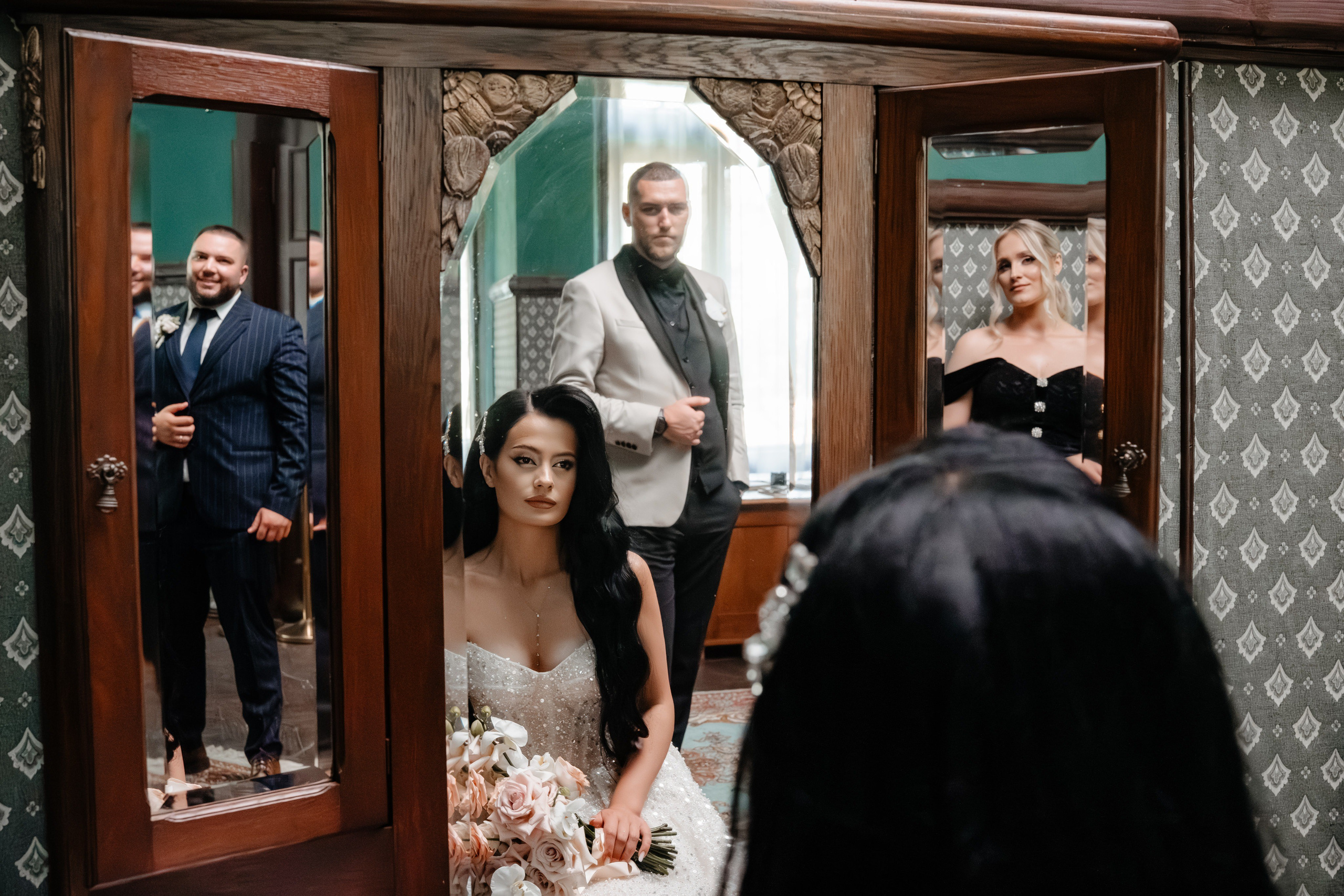 Catalina & Remus. Raw Studio. Fotograful tau de nunta!