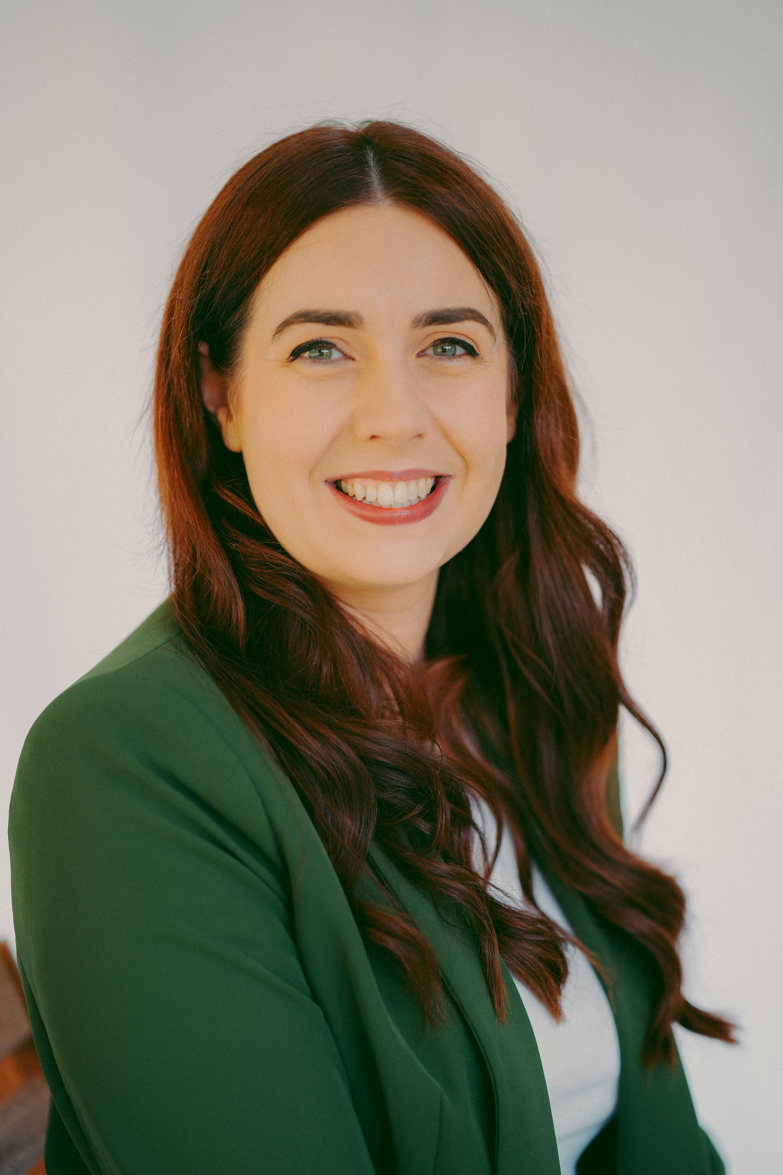 Business Headshots in Studio — Clean & Modern Portraits. Creative Family, Brand, Boudoir and Wedding Photographer in Solihull & Birmingham Irina Zoteeva