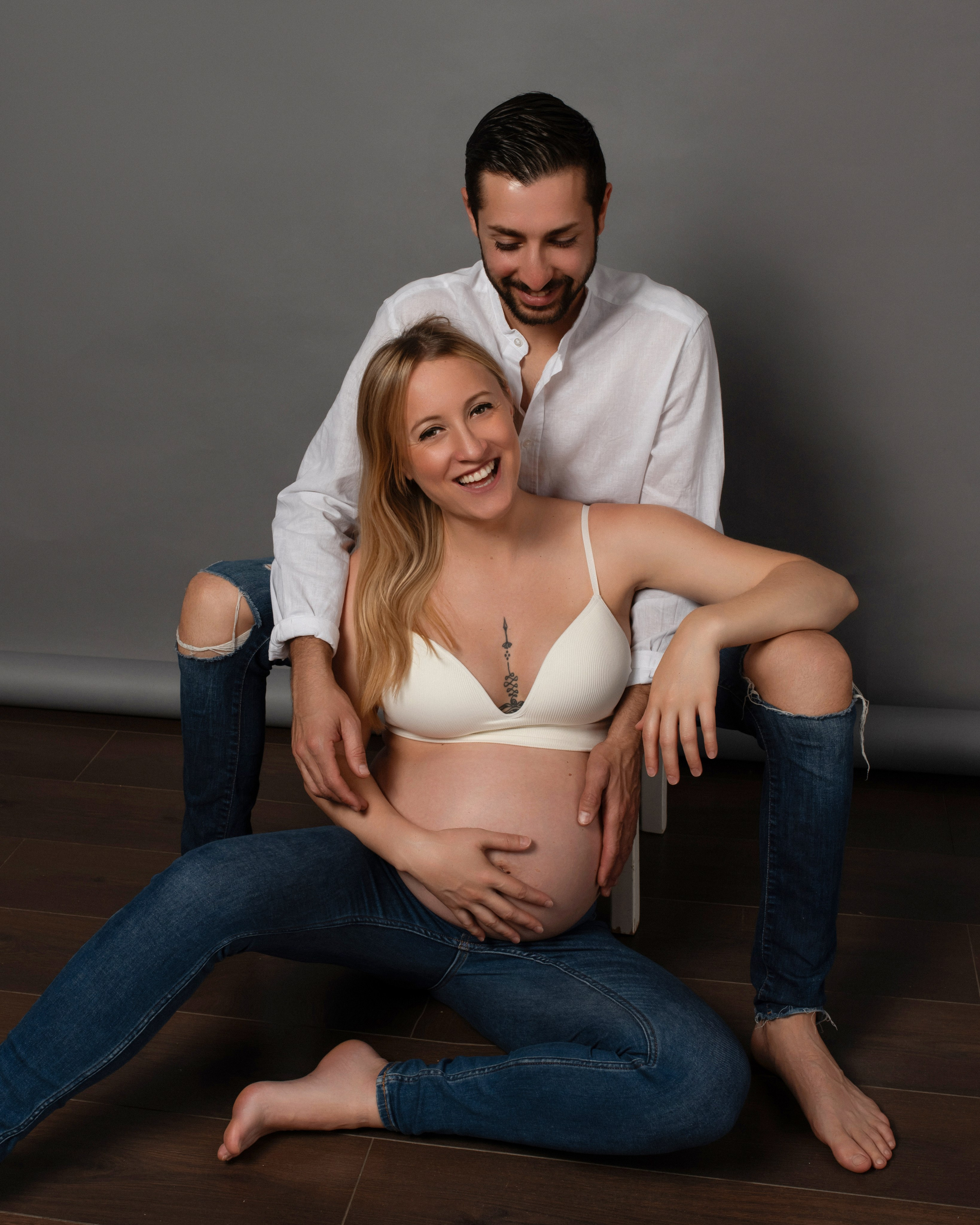 Photo shoot in minimalist style. Professional photographer in Spain