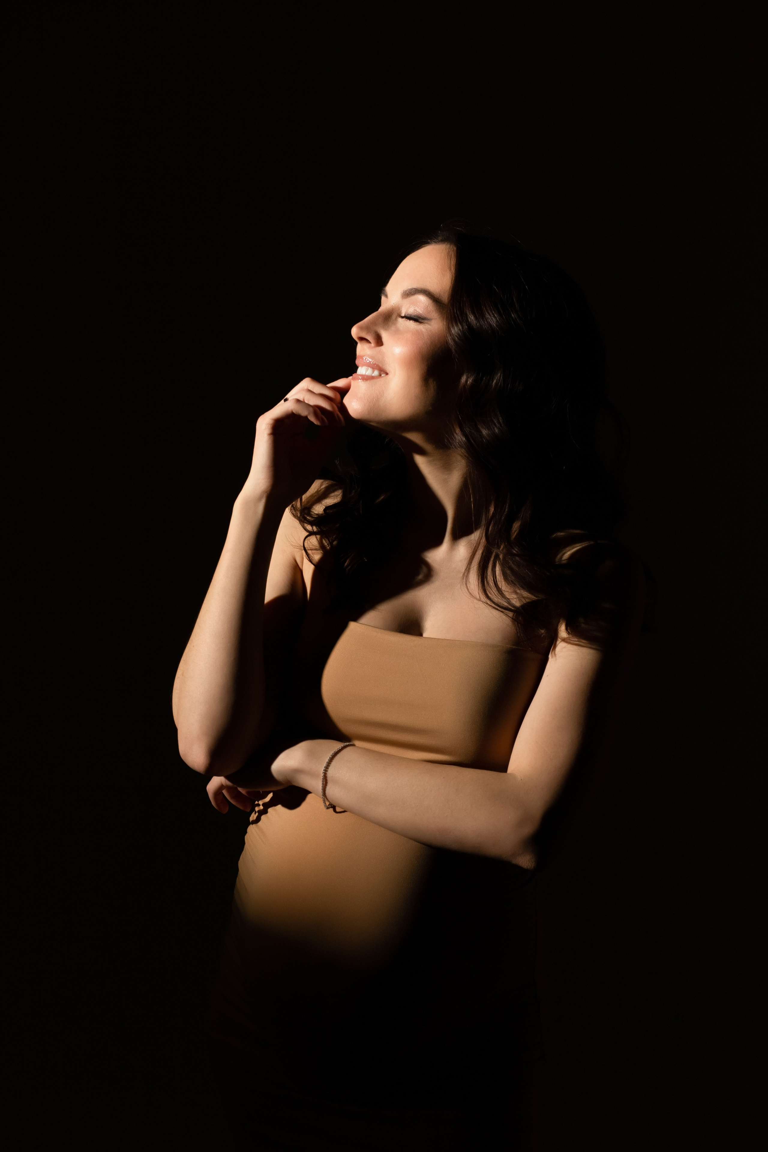 Photo shoot in minimalist style. Professional photographer in Spain