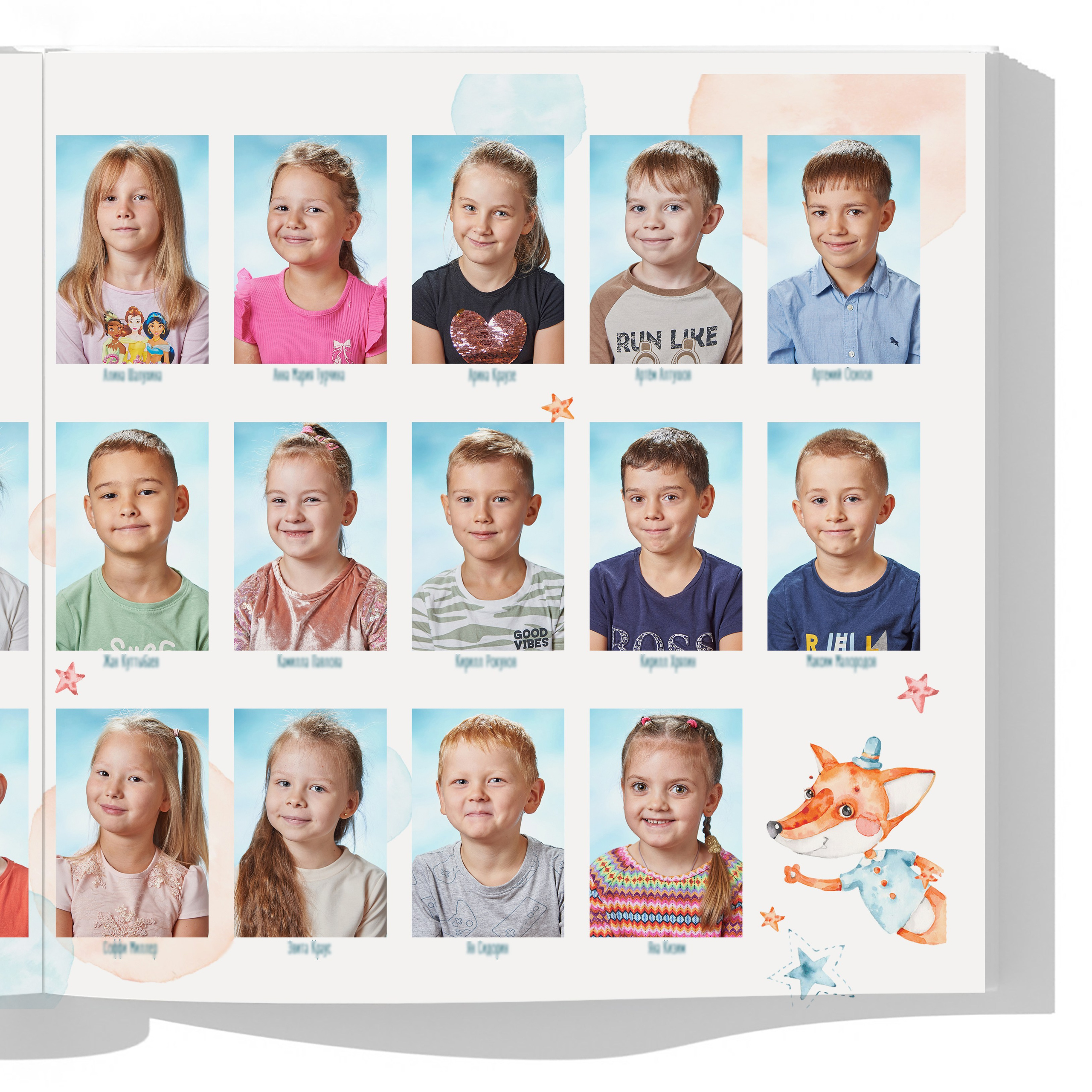 Разворот с портретами и именами всех детей и воспитателей