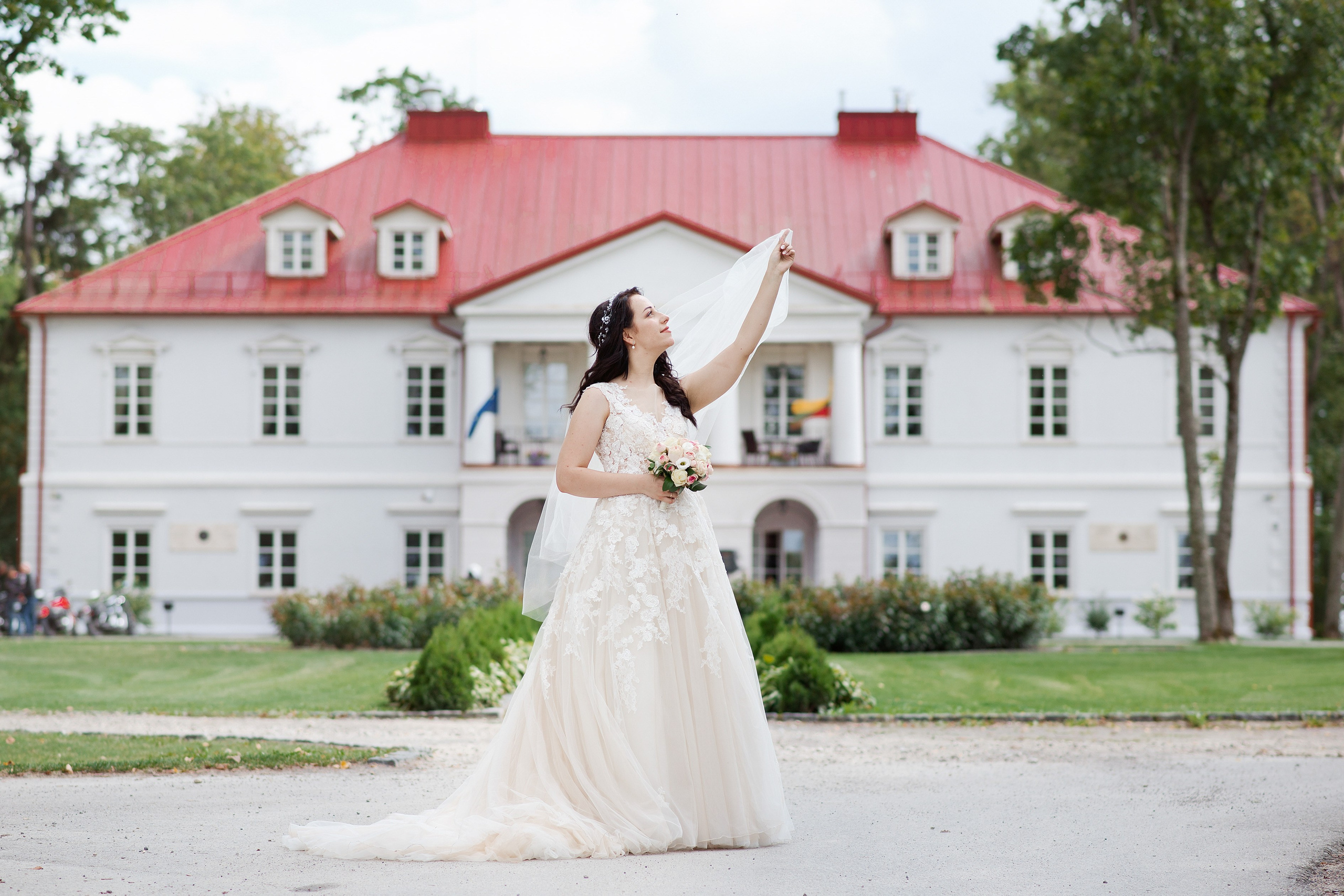 Vestuvių fotosesija, ceremonija, Vestuvių pasiruošimo fotografavimas. Vestuvių fotografas Vilnius Trakai kaina vestuvių fotografavimas fotografė personal.lt photogrpahy kainos jaunoji jaunikis nuotaka santuoka vestuvės, profesionali natūrali meninė reportažinė klasikinė fotosesija, vestuvių fotosesija gamtoje dvare