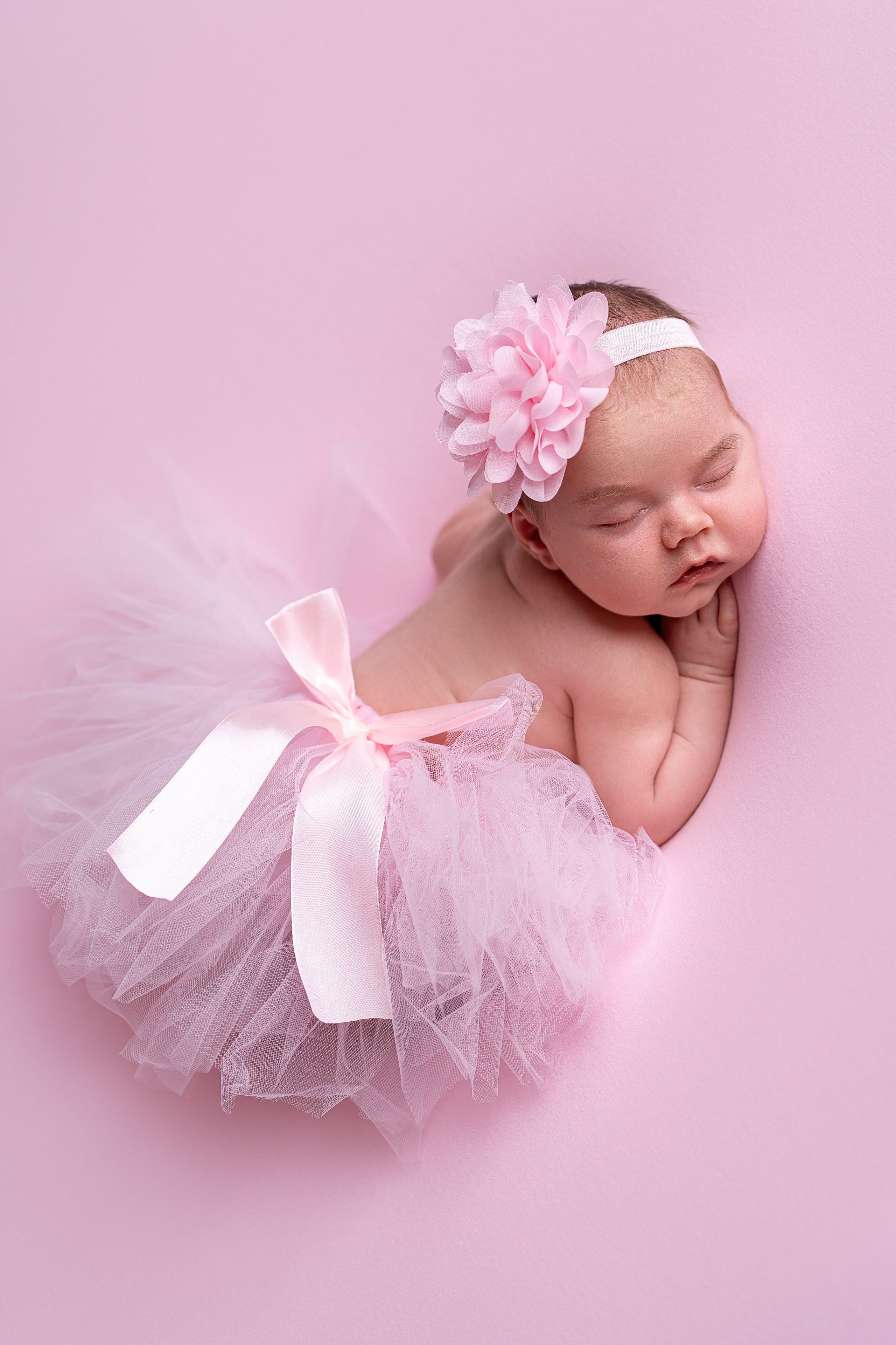 Neugeborenenfotos in Berlin – Studio oder bei Ihnen zu Hause