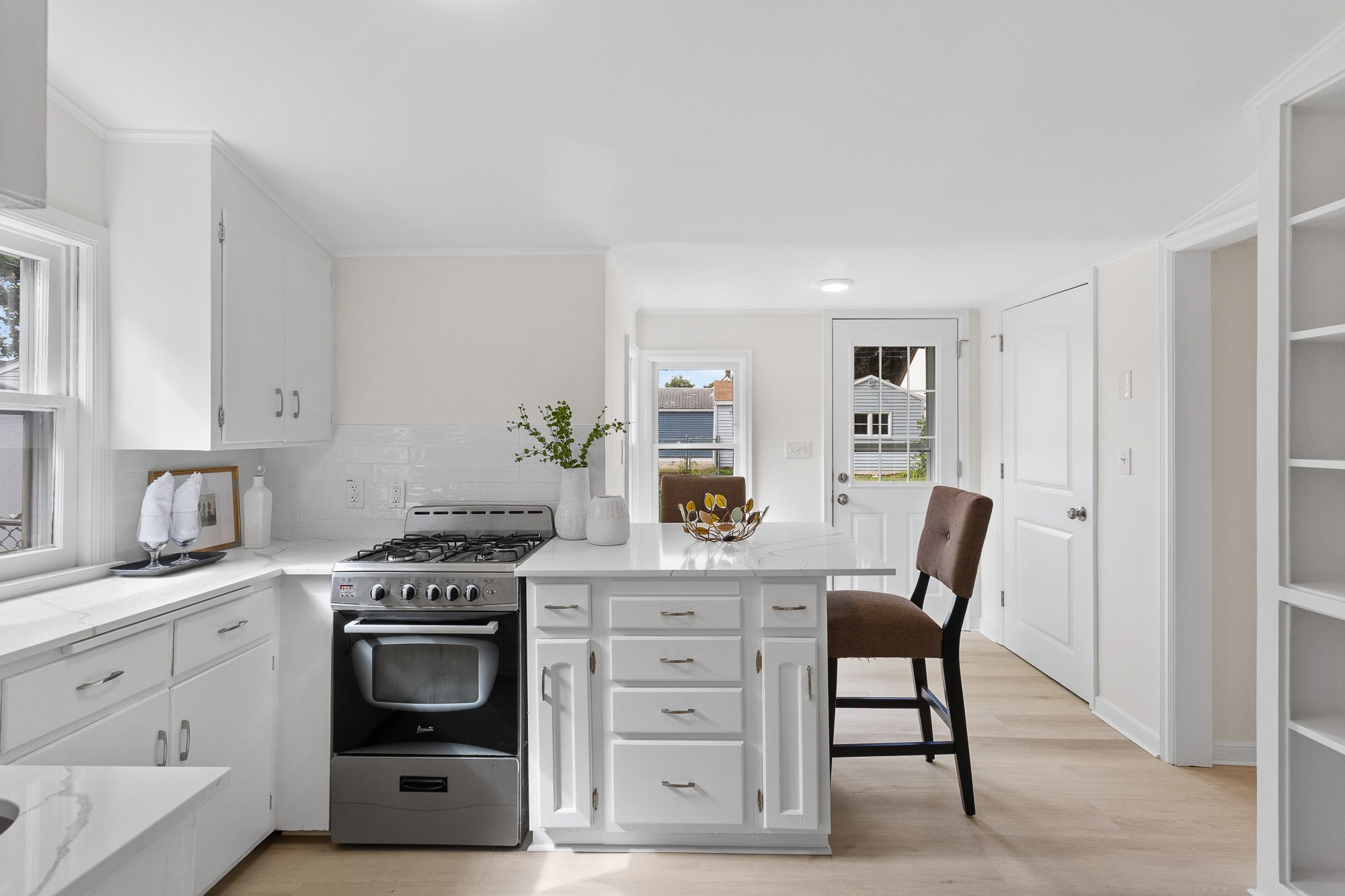 Real Estate Photography & Videography. Capella Film