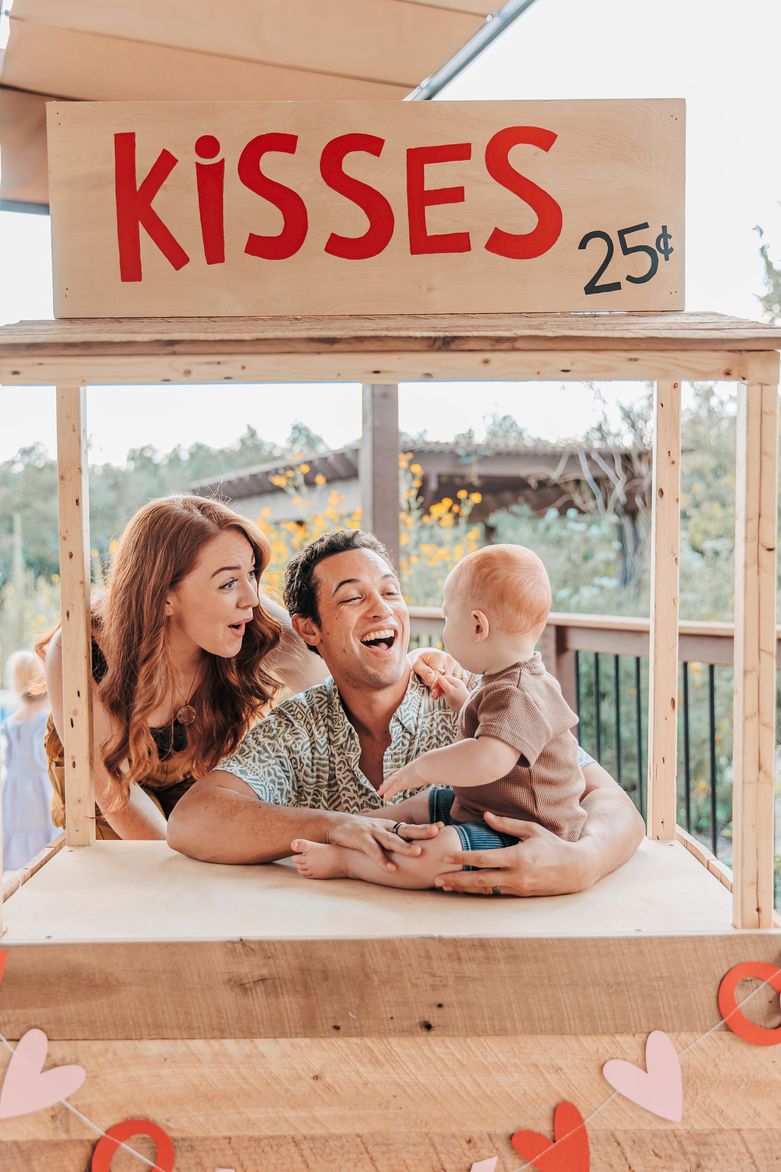 HAWK’S 1ST BIRTHDAY. AUSTIN, TEXAS. A FRIENDS AND FAMILY GATHERING. Professional Photography in Austin, TX — Family, Newborn, Maternity